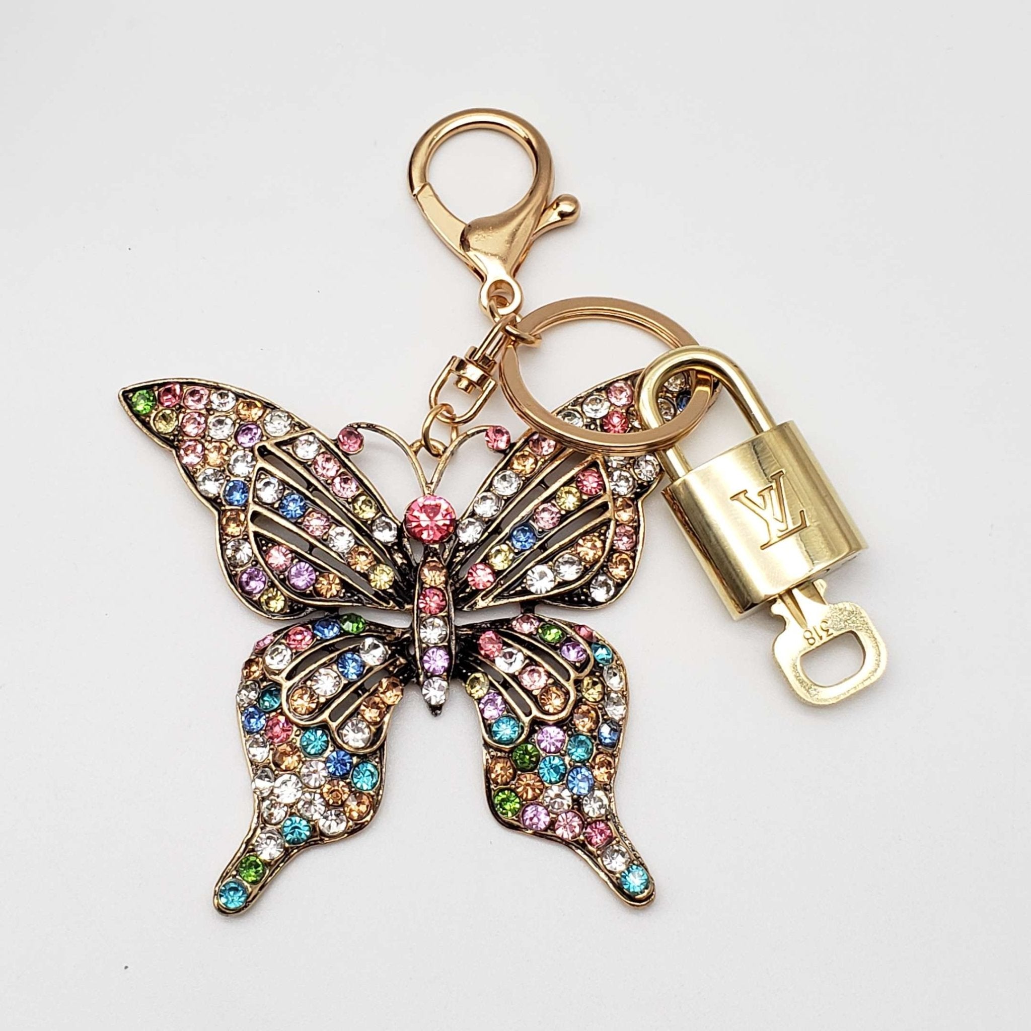 100%  Louis Vuitton Lock and Key with Unbranded Keychain, Keycharm, Bagcharm