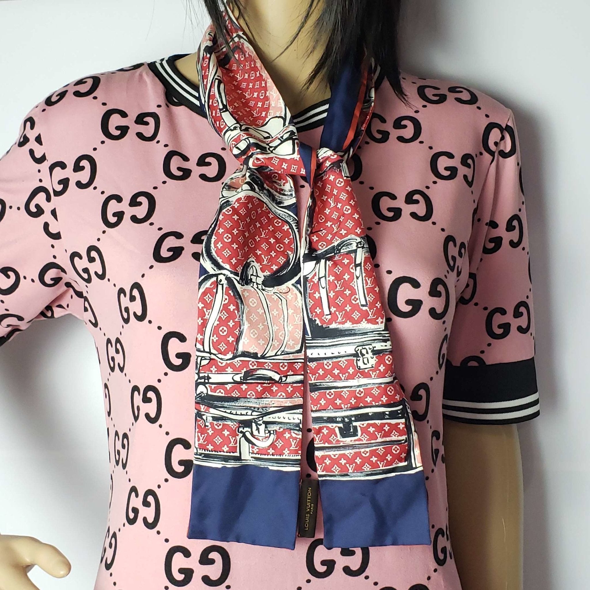 Louis Vuitton Maxi-twilly Navy Blue Scarf