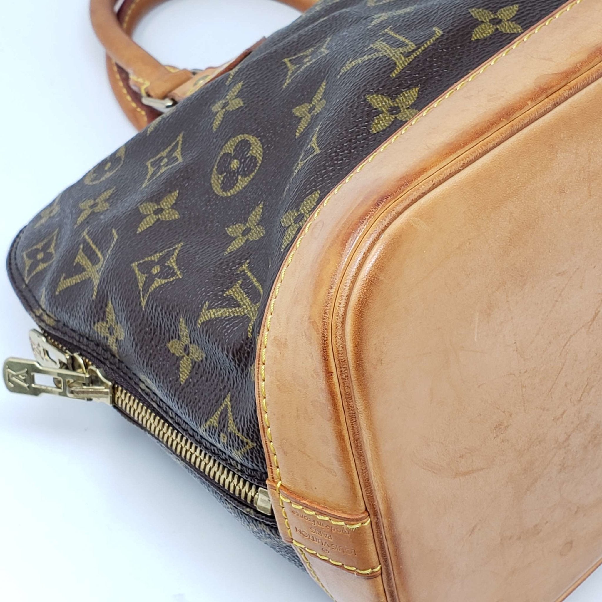 Louis Vuitton Monogram Alma PM Hand Bag