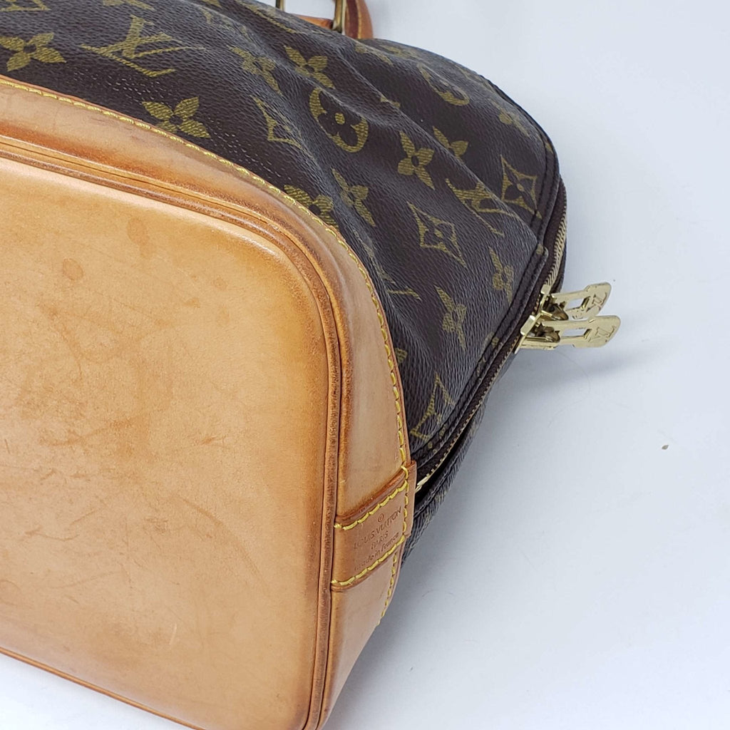 Louis Vuitton Monogram Alma PM Hand Bag