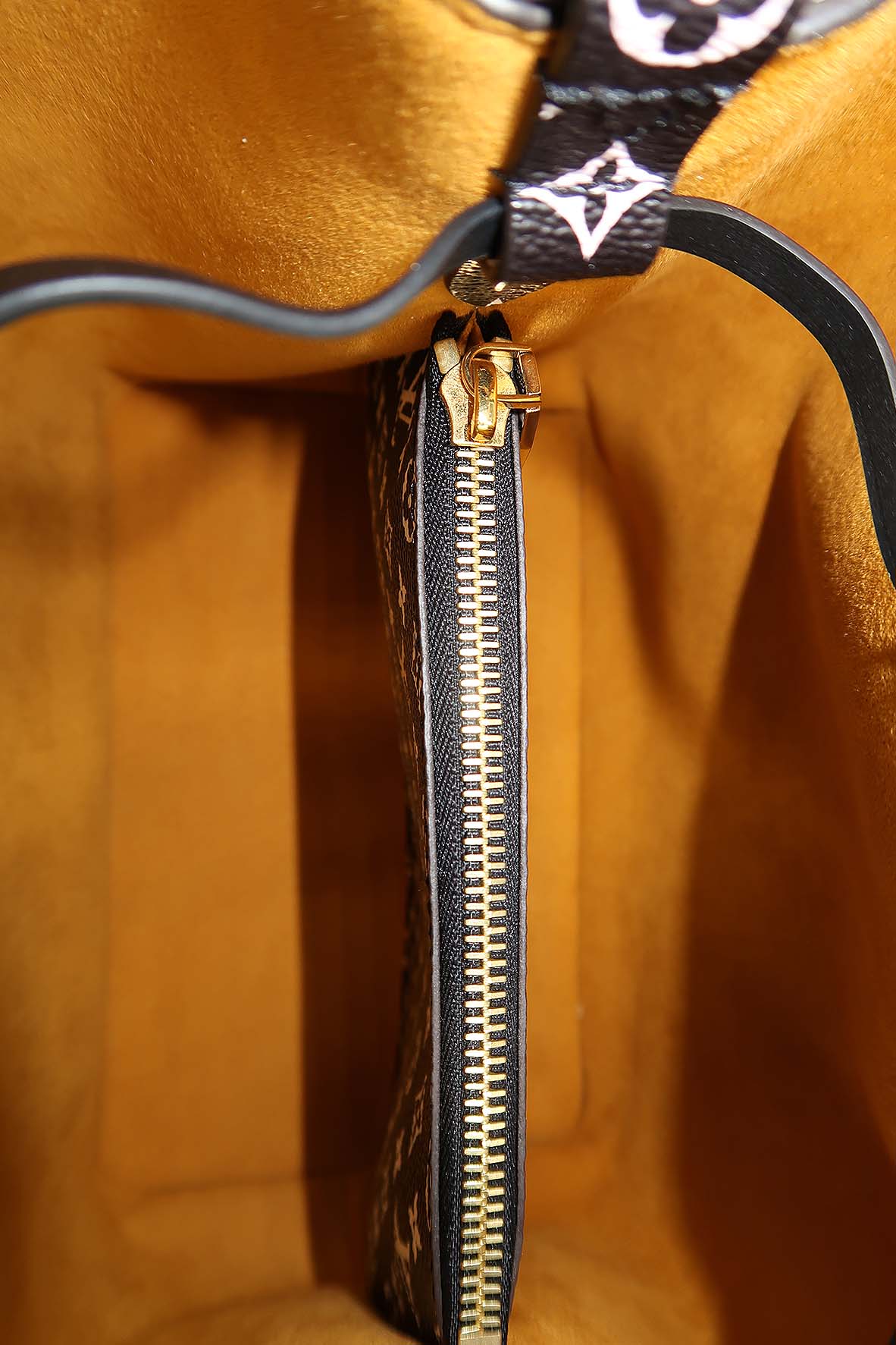 Monogram Giant Jungle NeoNoe Brown