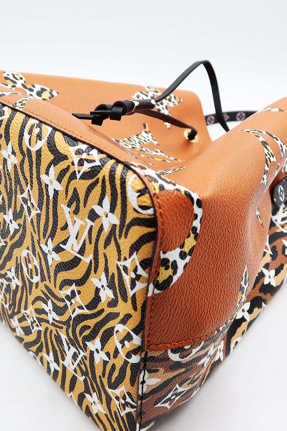 Monogram Giant Jungle NeoNoe Brown