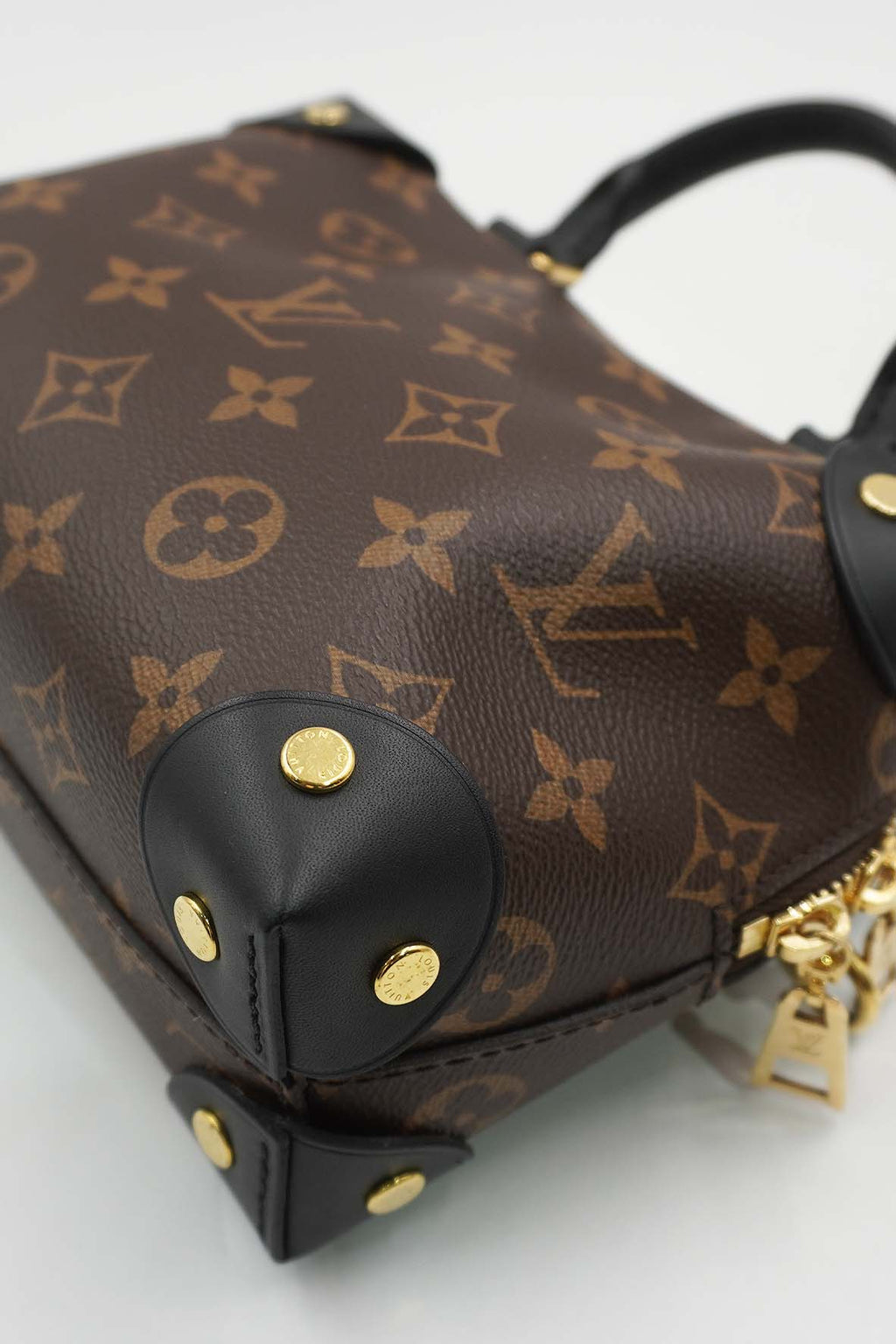 Monogram Petite Malle Souple Brown, Multicolor