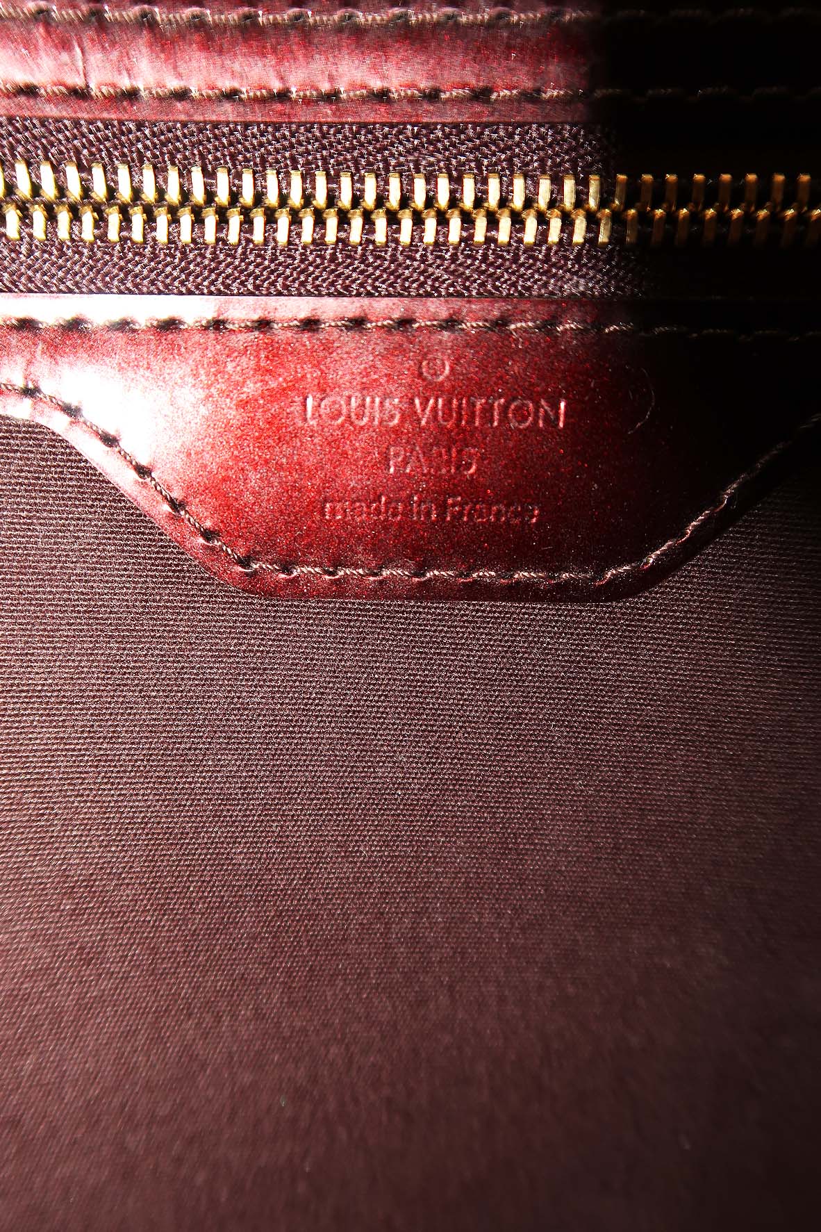 Monogram Vernis Avalon MM Amarante