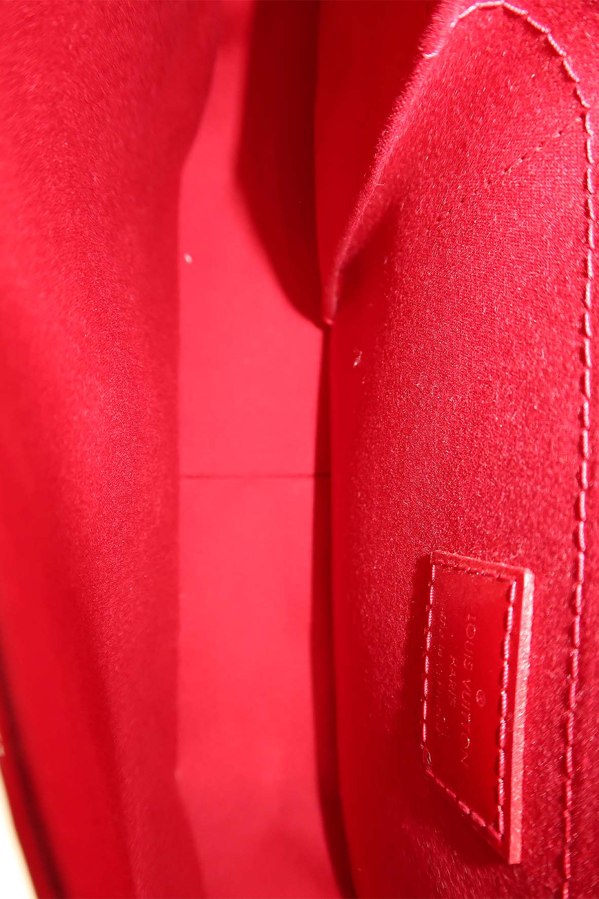 Monogram Vernis Rodeo Drive Flap Bag Pomme D'Amour