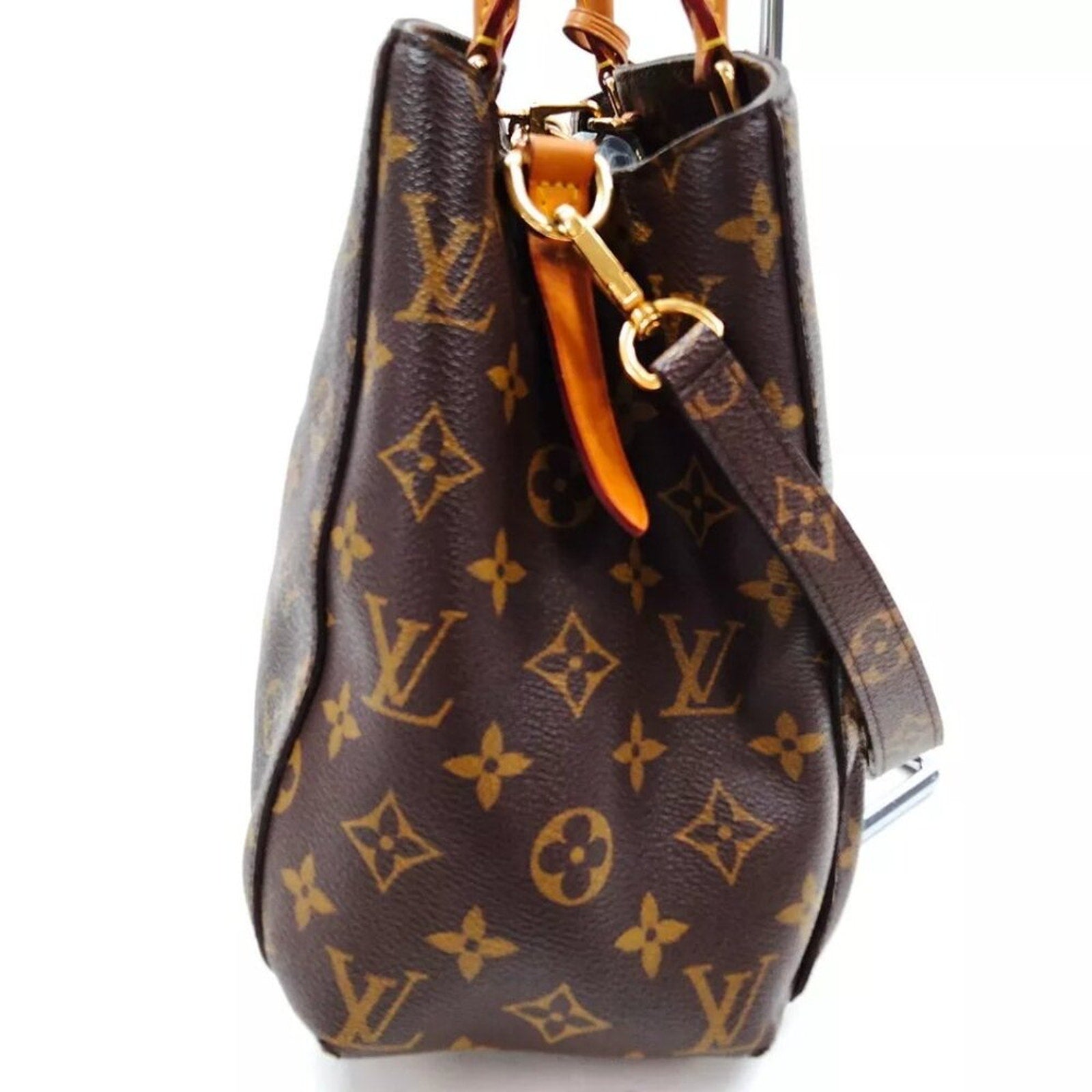 Louis Vuitton Montaigne MM Brown Monogram Hand Bag