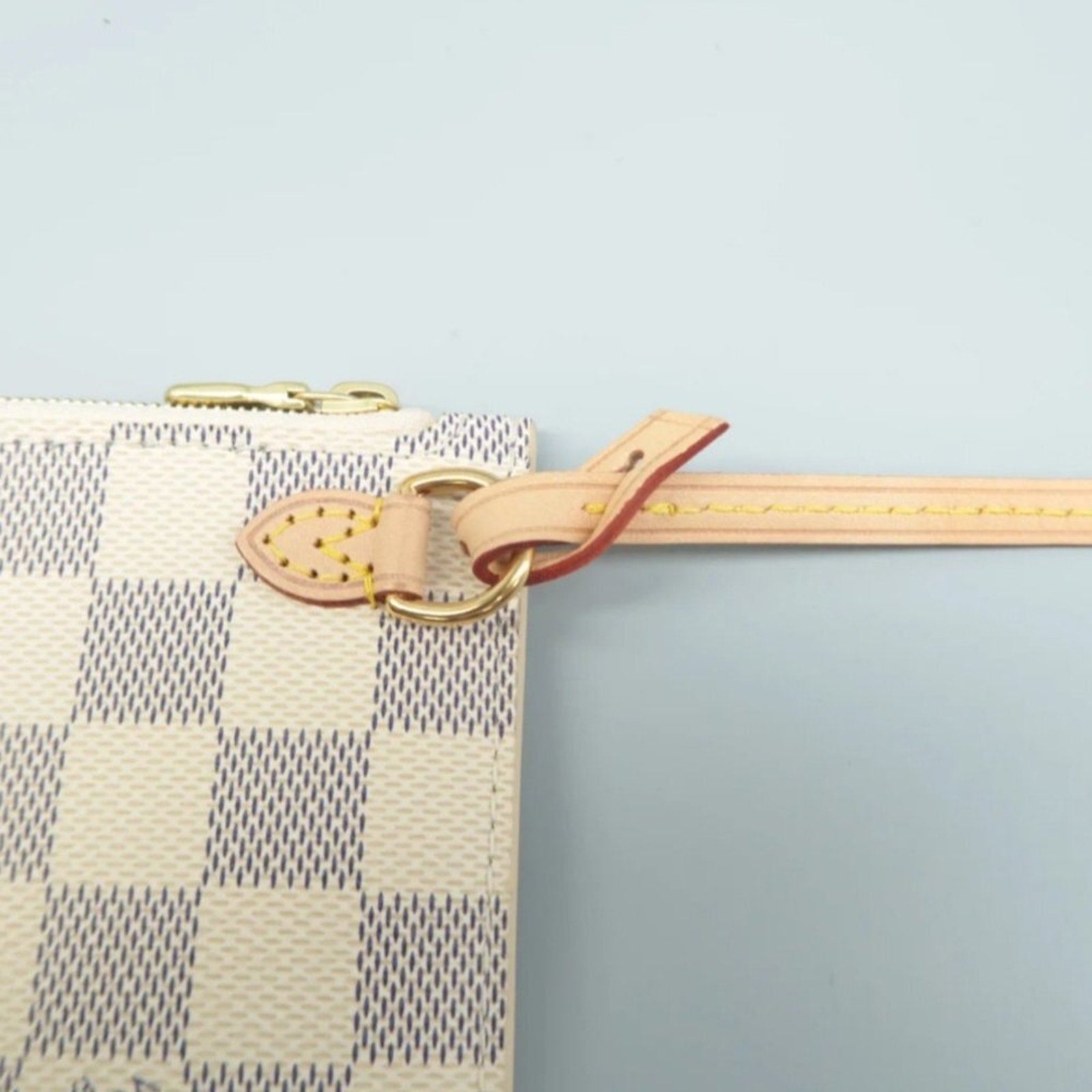 Louis Vuitton Neverfull Pouch White Damier Azur Canvas Clutch Bag