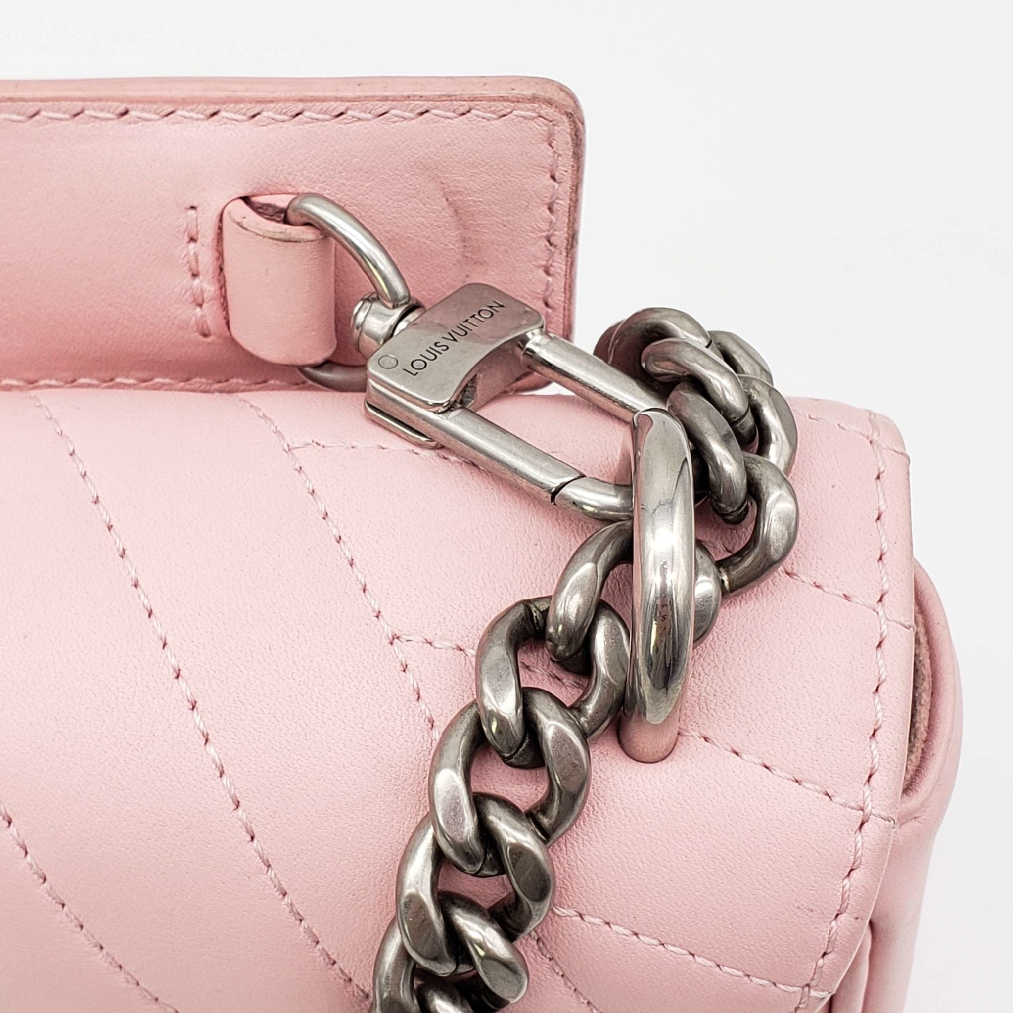 Louis Vuitton New Wave Chain Pink Shoulder Bag