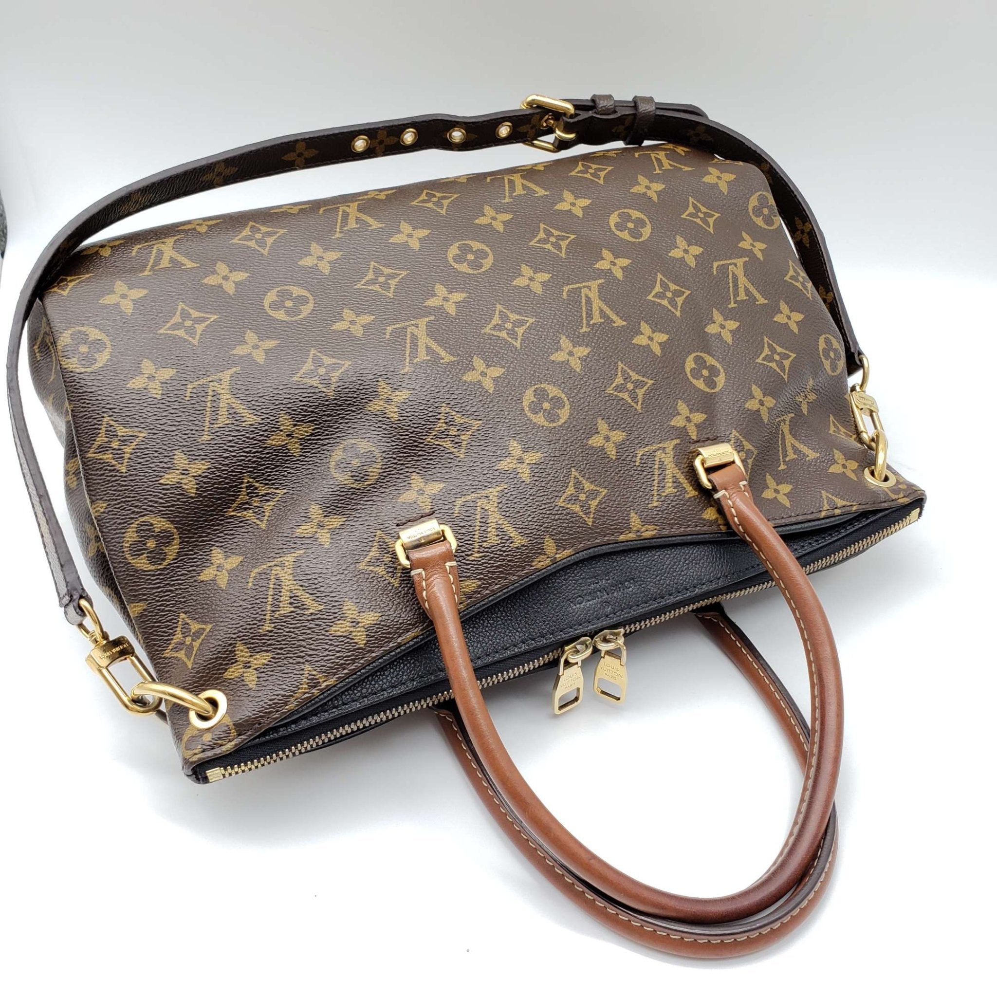 Louis Vuitton Pallas MM Monogram Shoulder Bag