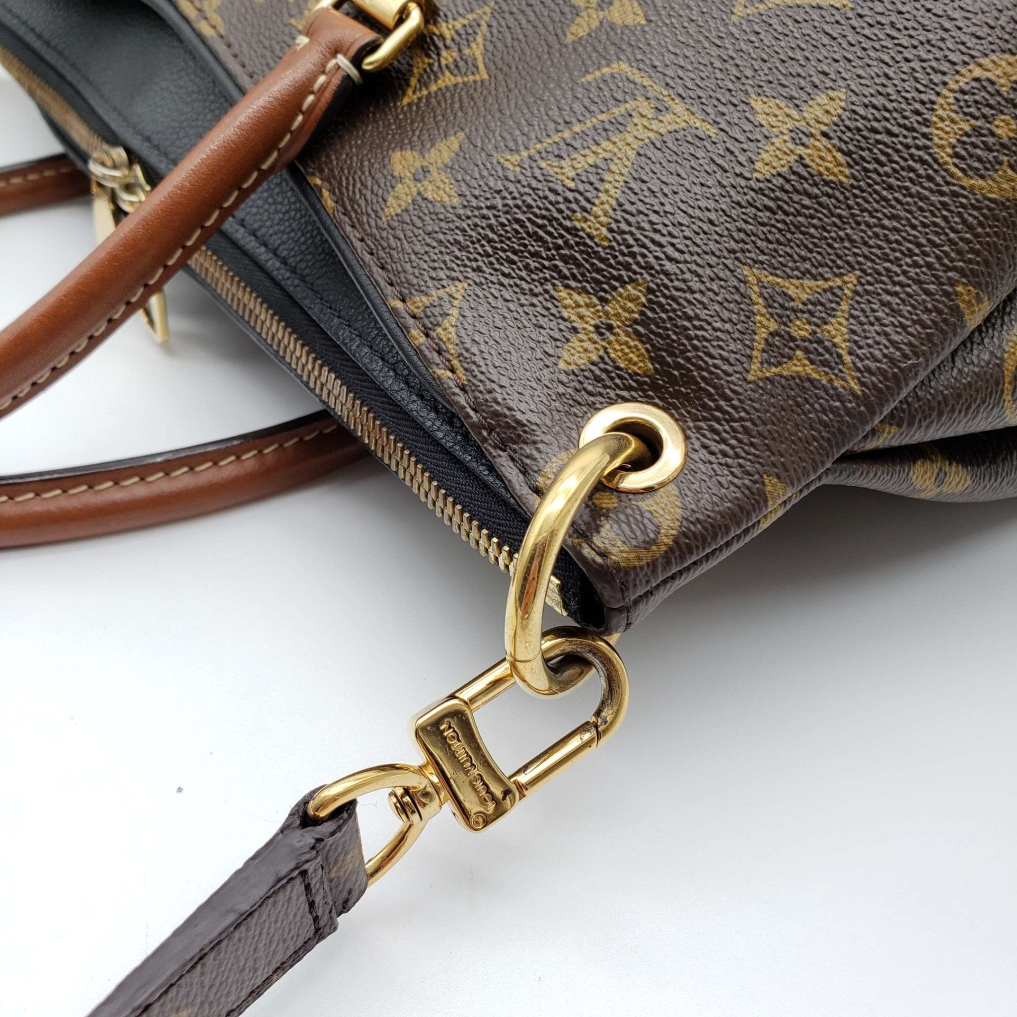 Louis Vuitton Pallas MM Monogram Shoulder Bag