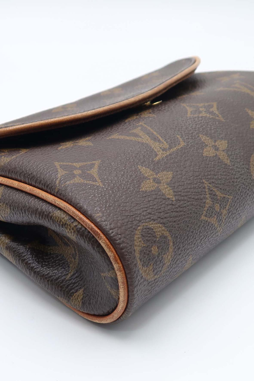 Pochette Friendly Convertible Bag Brown