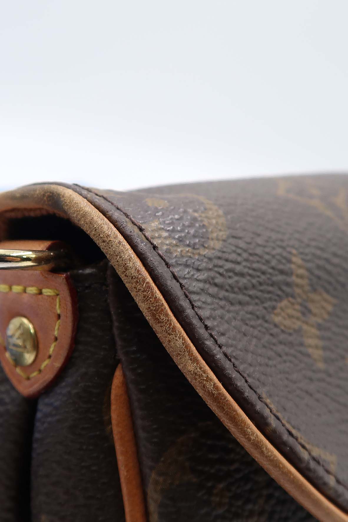 Pochette Friendly Convertible Bag Brown