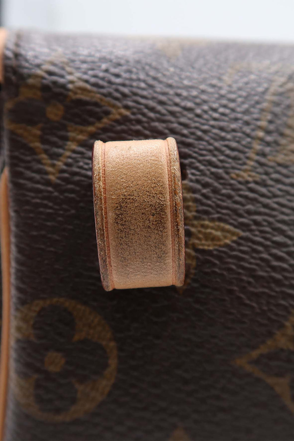 Pochette Friendly Convertible Bag Brown