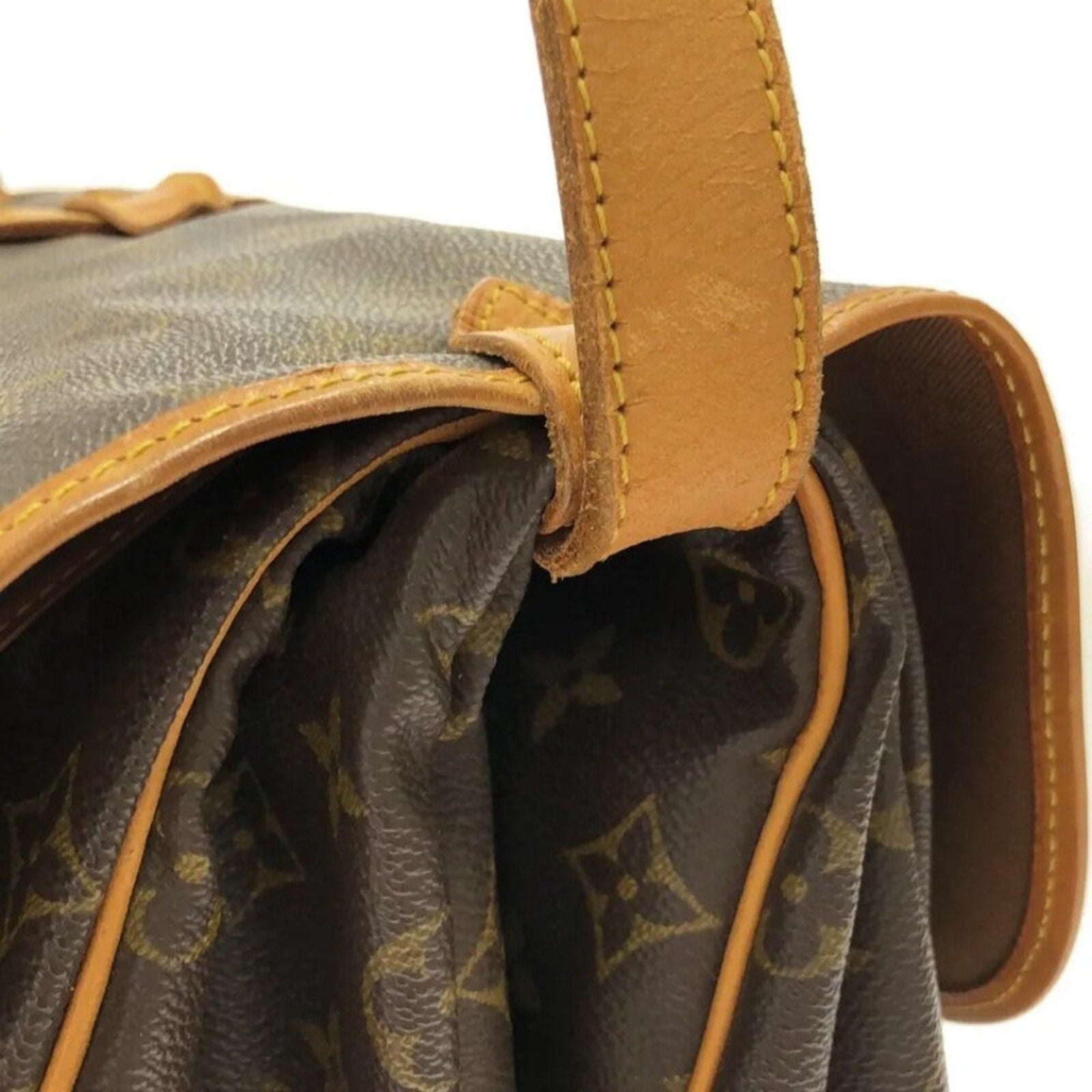 LOUIS VUITTON Saumur 35 Brown Monogram Shoulder Bag
