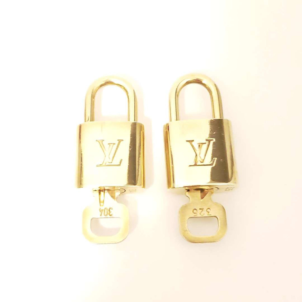 Louis Vuitton Shiny Gold 2 Locks and Keys