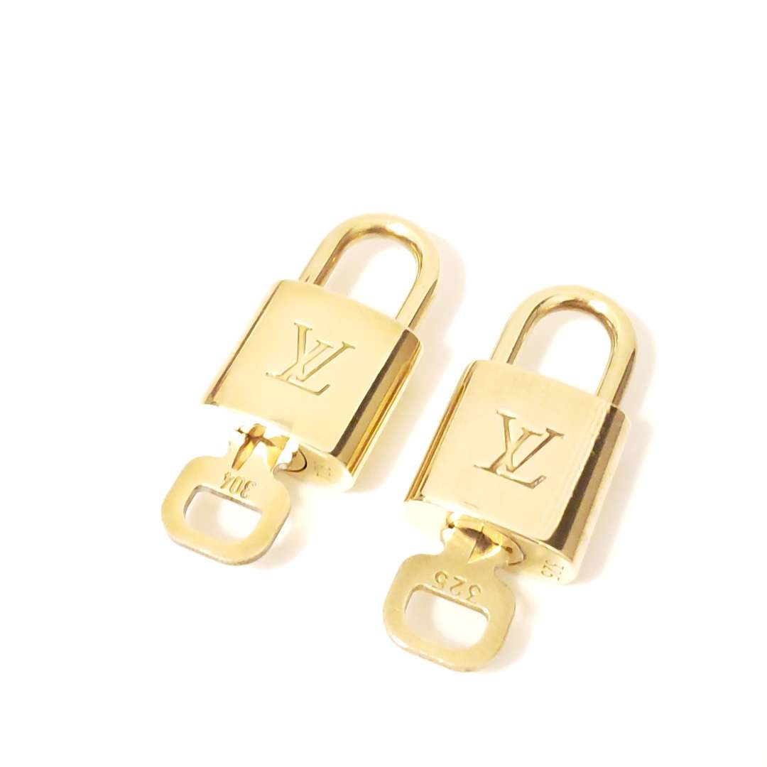 Louis Vuitton Shiny Gold 2 Locks and Keys