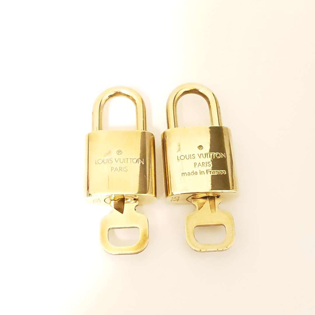 Louis Vuitton Shiny Gold 2 Locks and Keys
