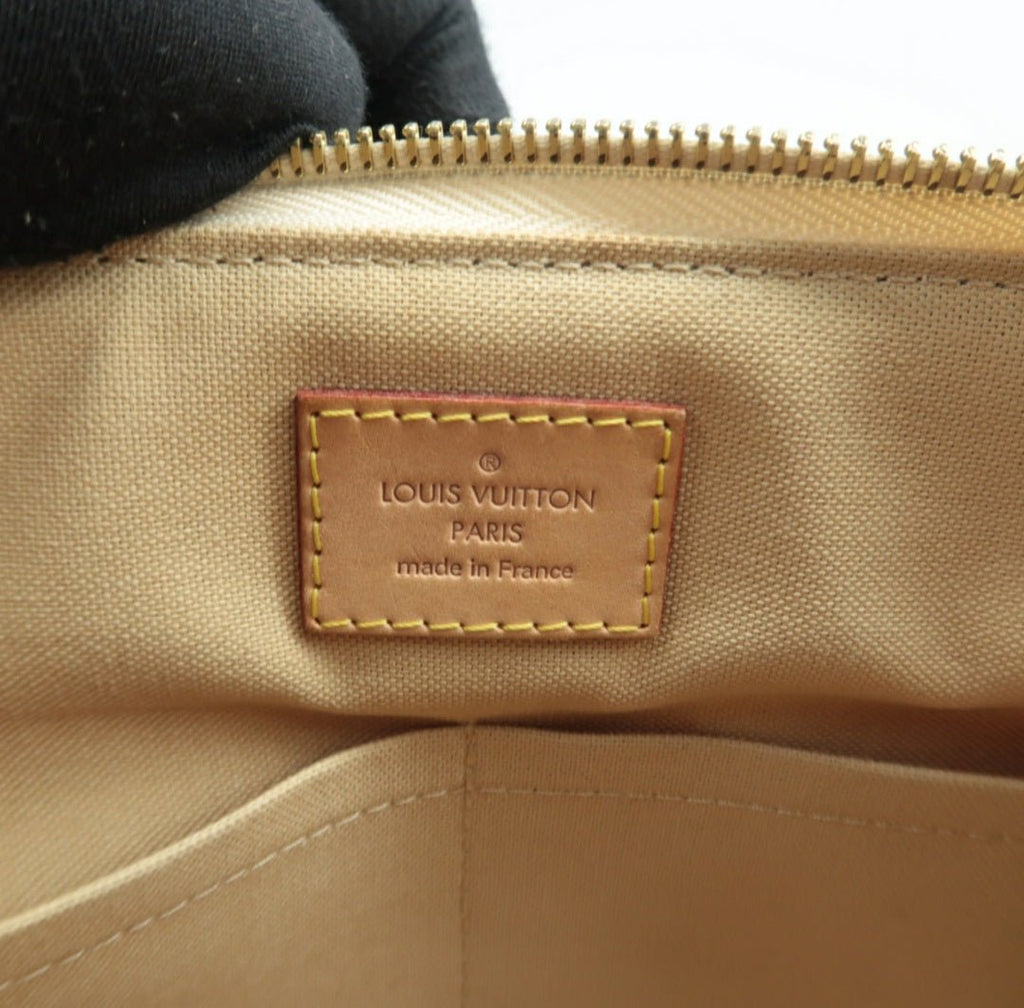 Louis Vuitton Siracusa White Damier Azur Canvas Shoulder bag