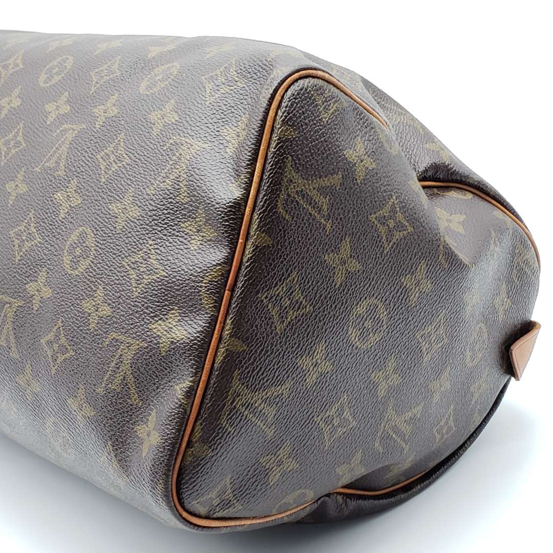 Louis Vuitton Speedy 30 Monogram HandBag
