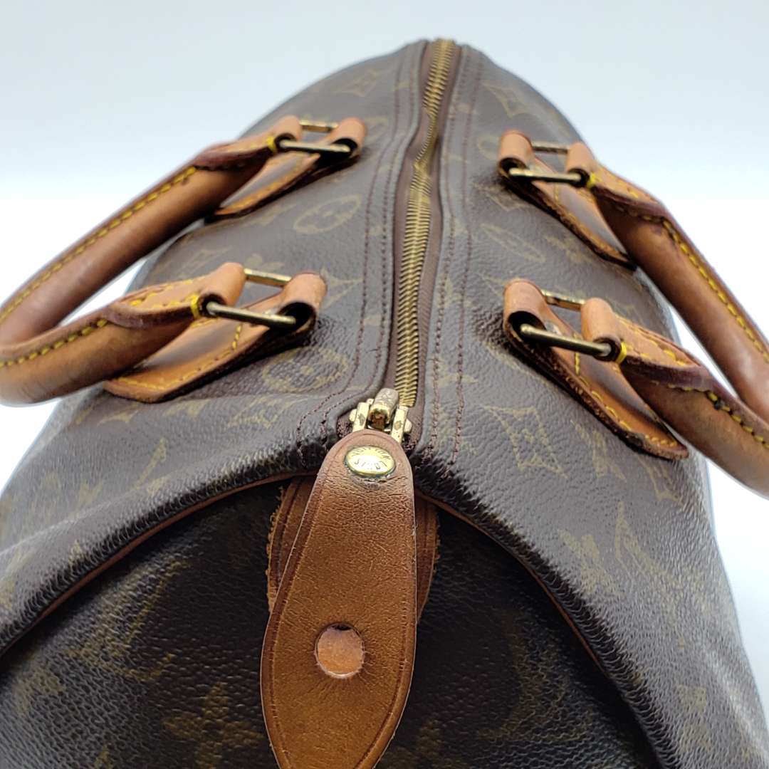 Louis Vuitton Speedy 30 Monogram HandBag