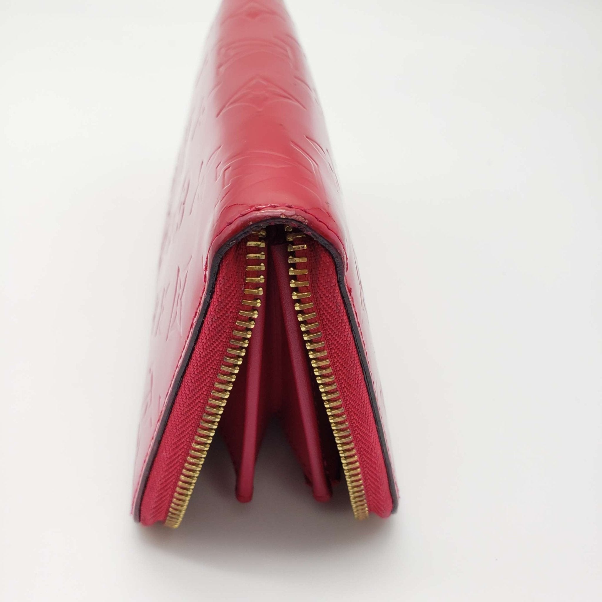 Louis Vuitton Vernis Enamel Leather Zippy Wallet