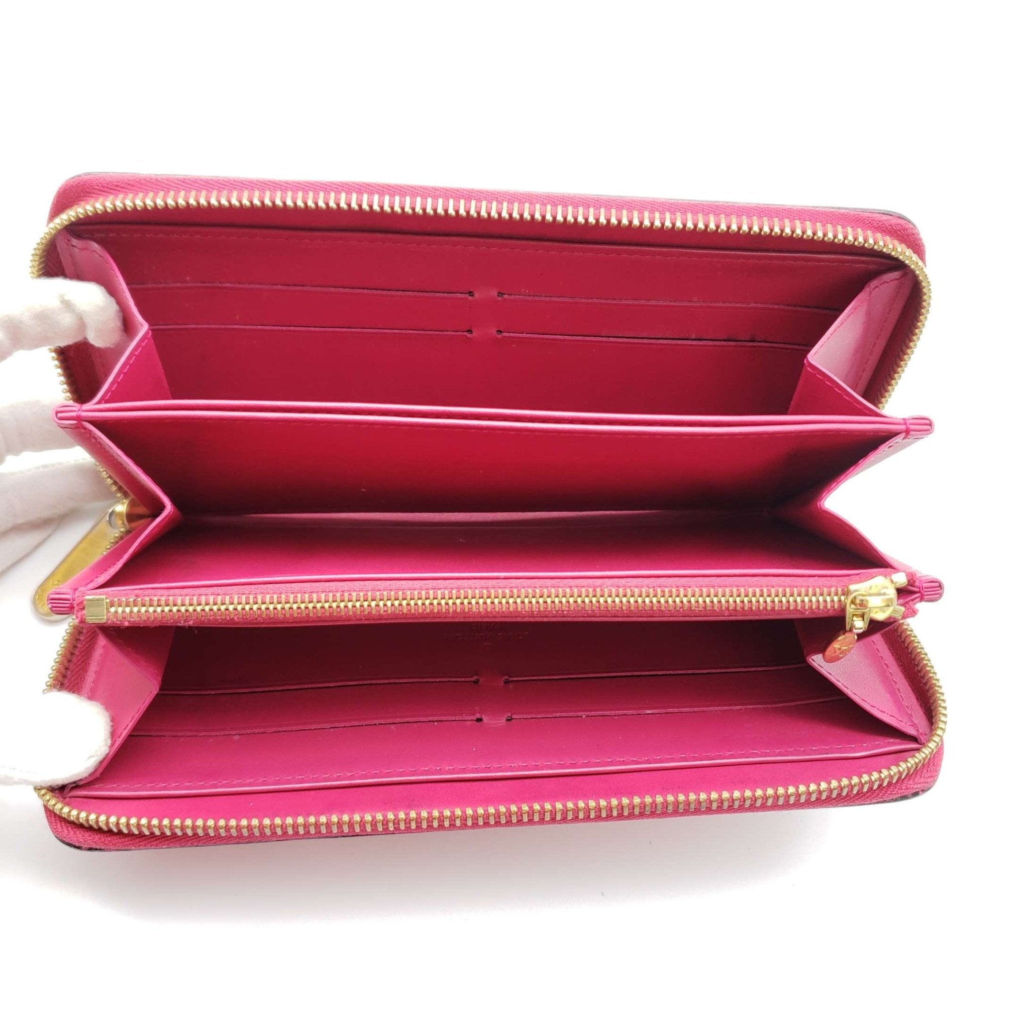 Louis Vuitton Vernis Enamel Leather Zippy Wallet