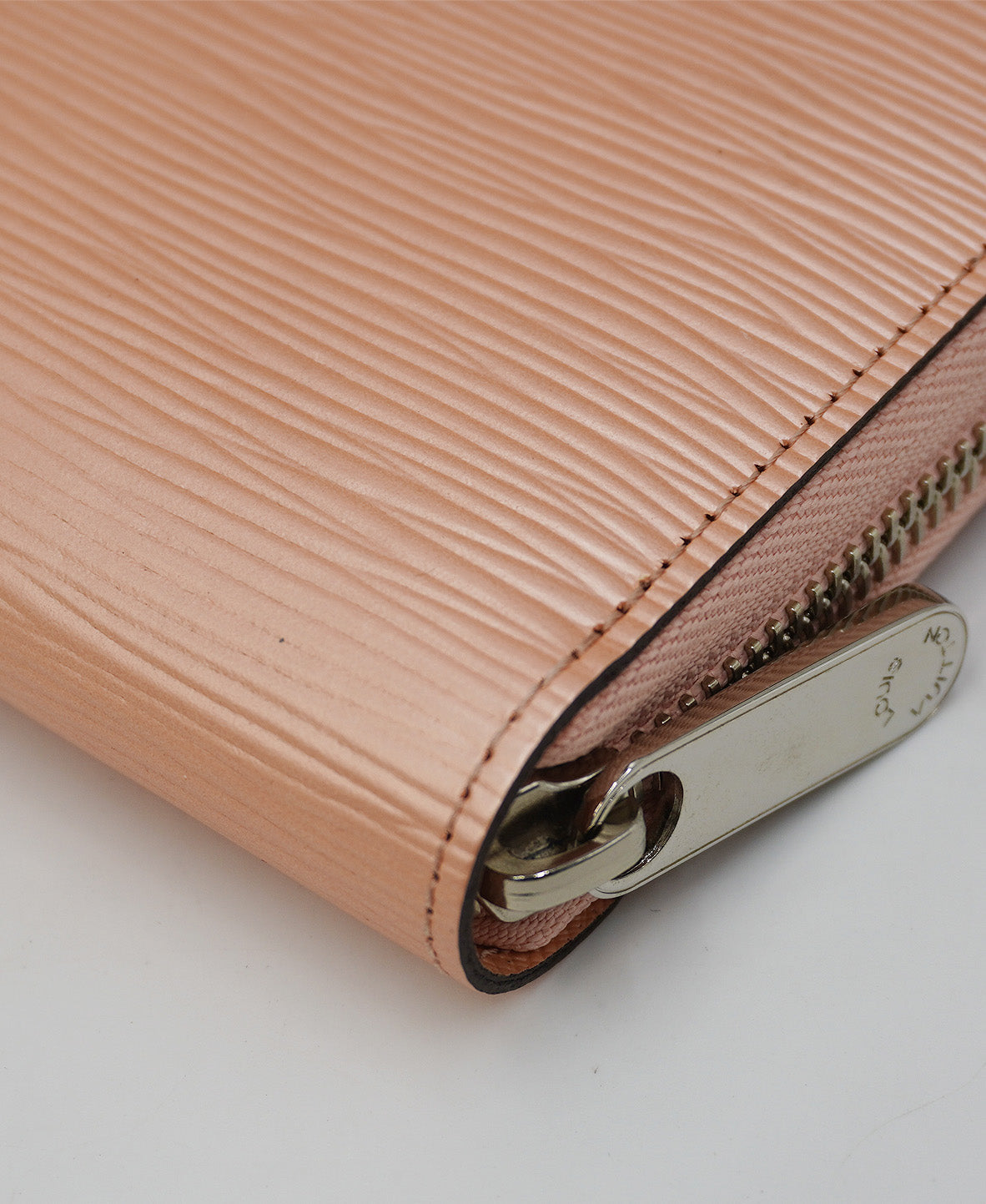 Epi Zippy Wallet Pink