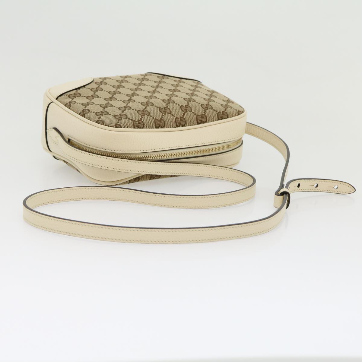 GUCCI GG Canvas Shoulder Bag Beige White lt557A