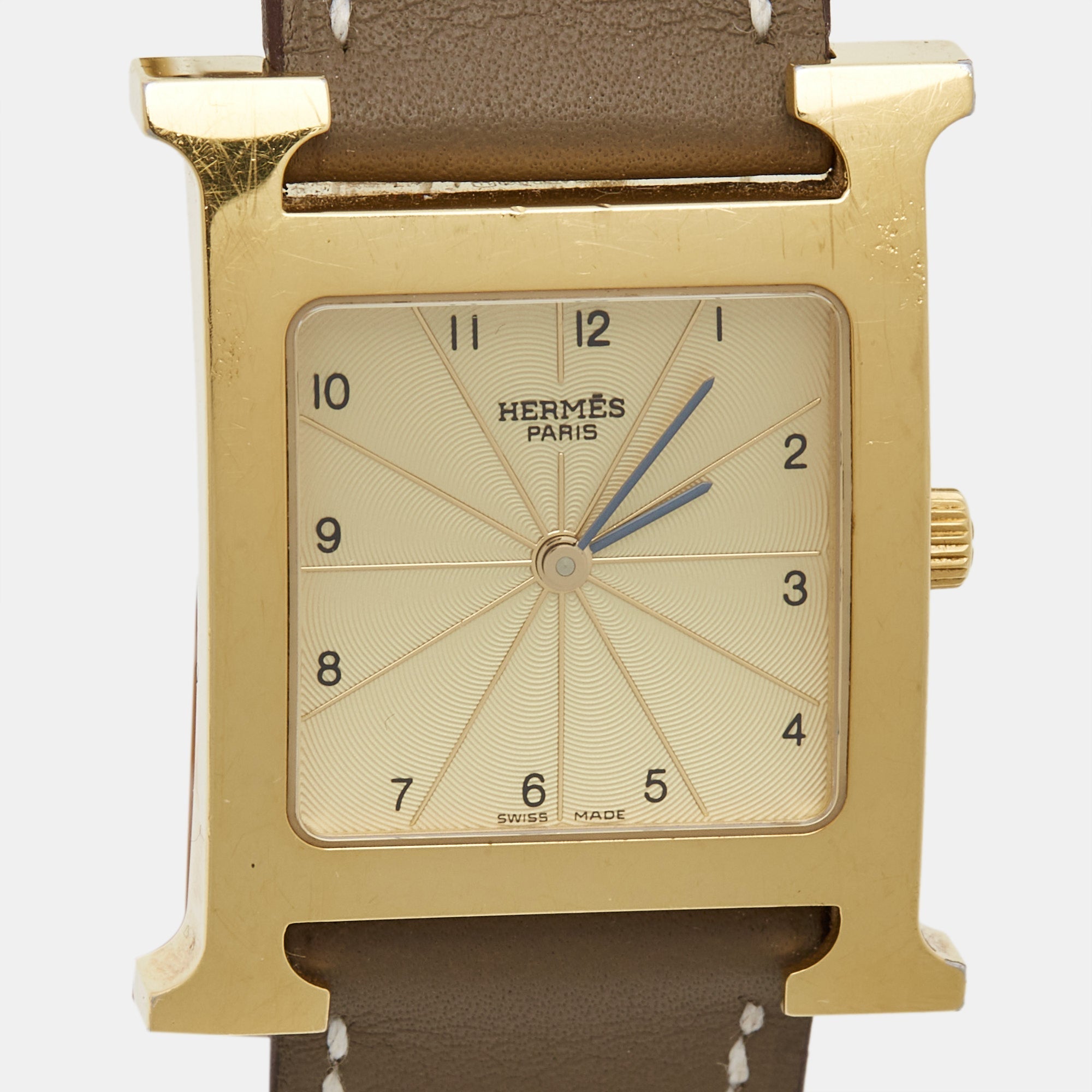 Hermes  Champagne Gold Plated Stainless Steel Leather Heure H HH1.501 Women's Wristwatch 26 mm