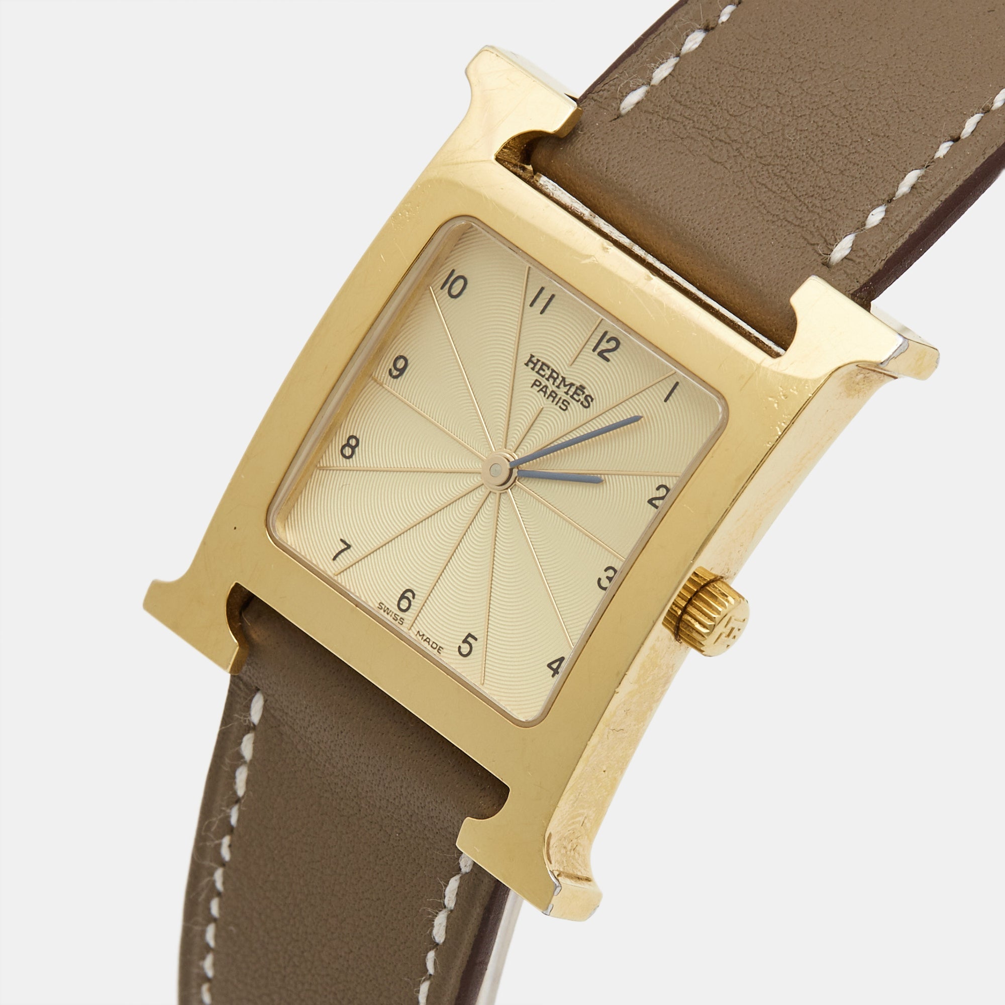 Hermes  Champagne Gold Plated Stainless Steel Leather Heure H HH1.501 Women's Wristwatch 26 mm