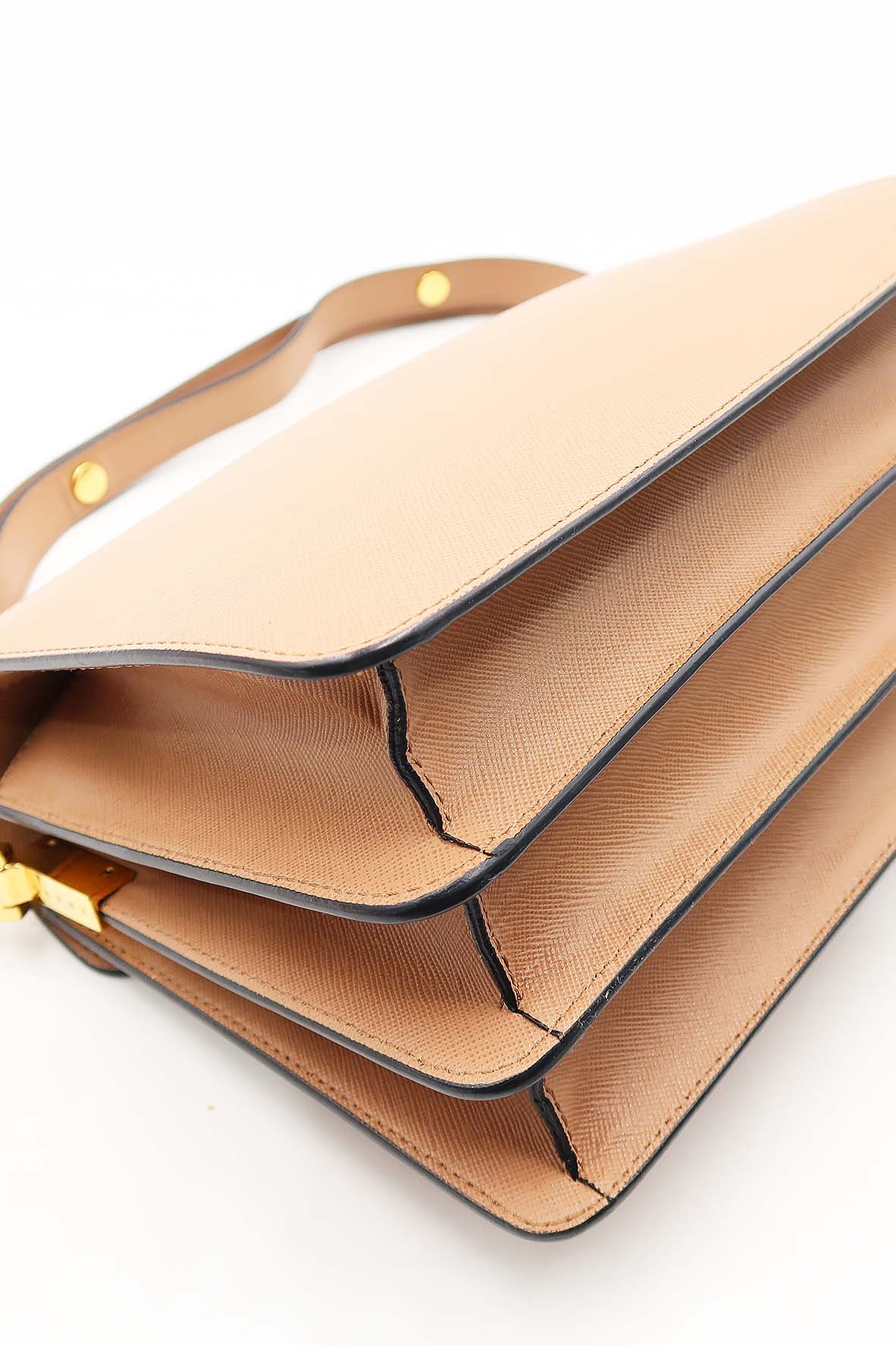 Trunk Medium Shoulder Bag Nude