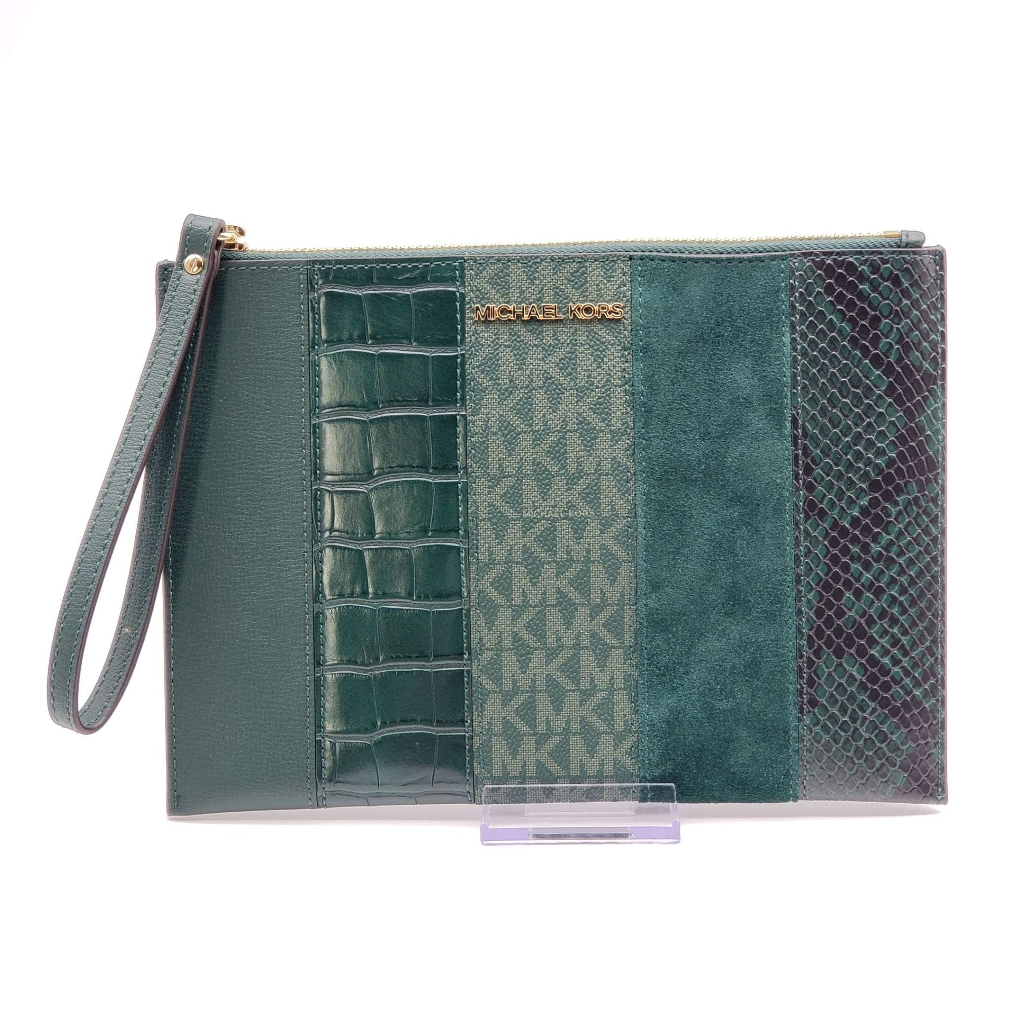 Michael Kors Jet Set Travel Clutch/Wristlet Bag