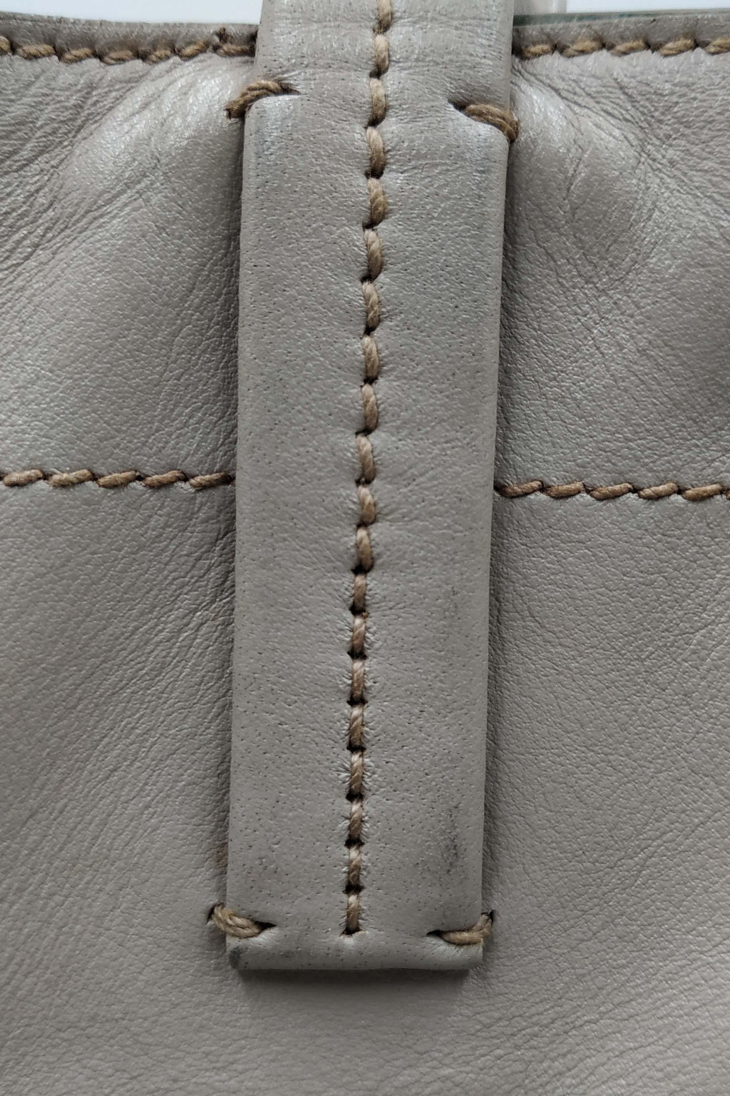 Vitello Soft Shopping Tote Pomice