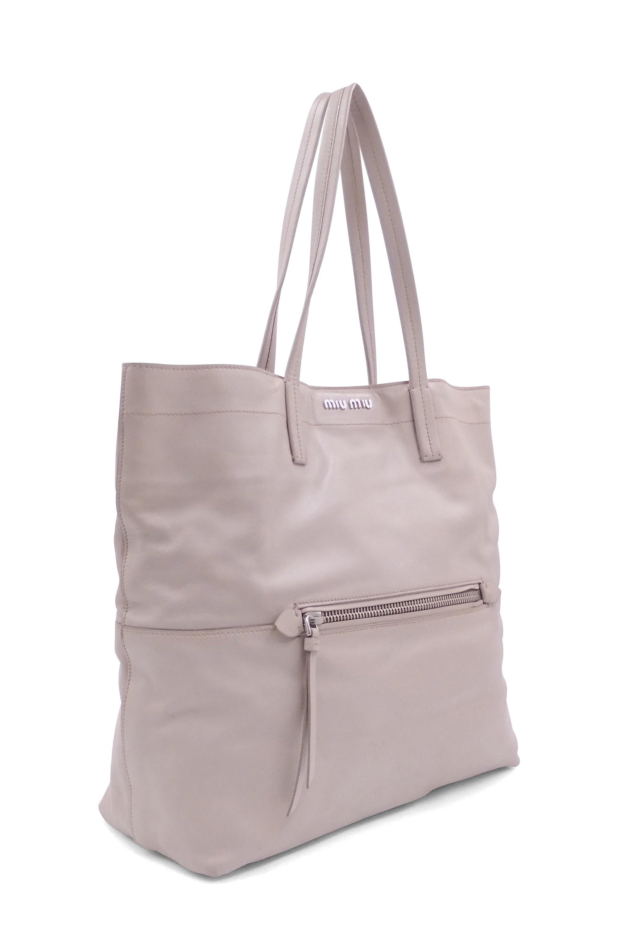 Vitello Soft Shopping Tote Pomice