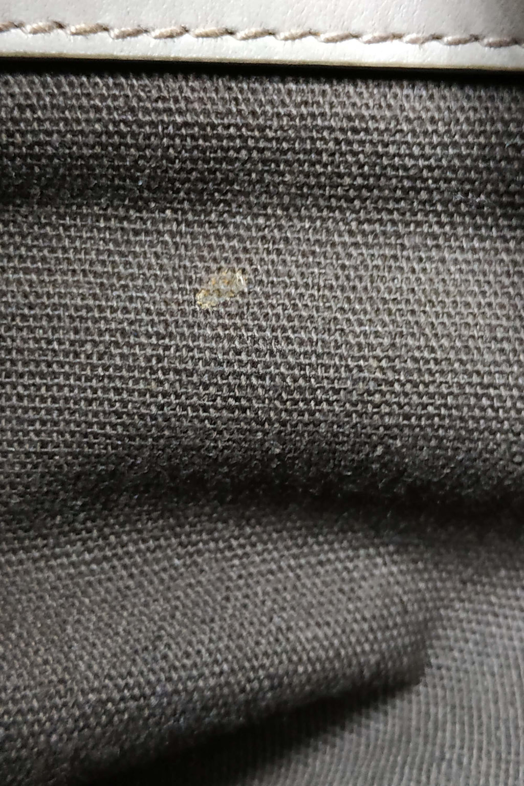 Vitello Soft Shopping Tote Pomice