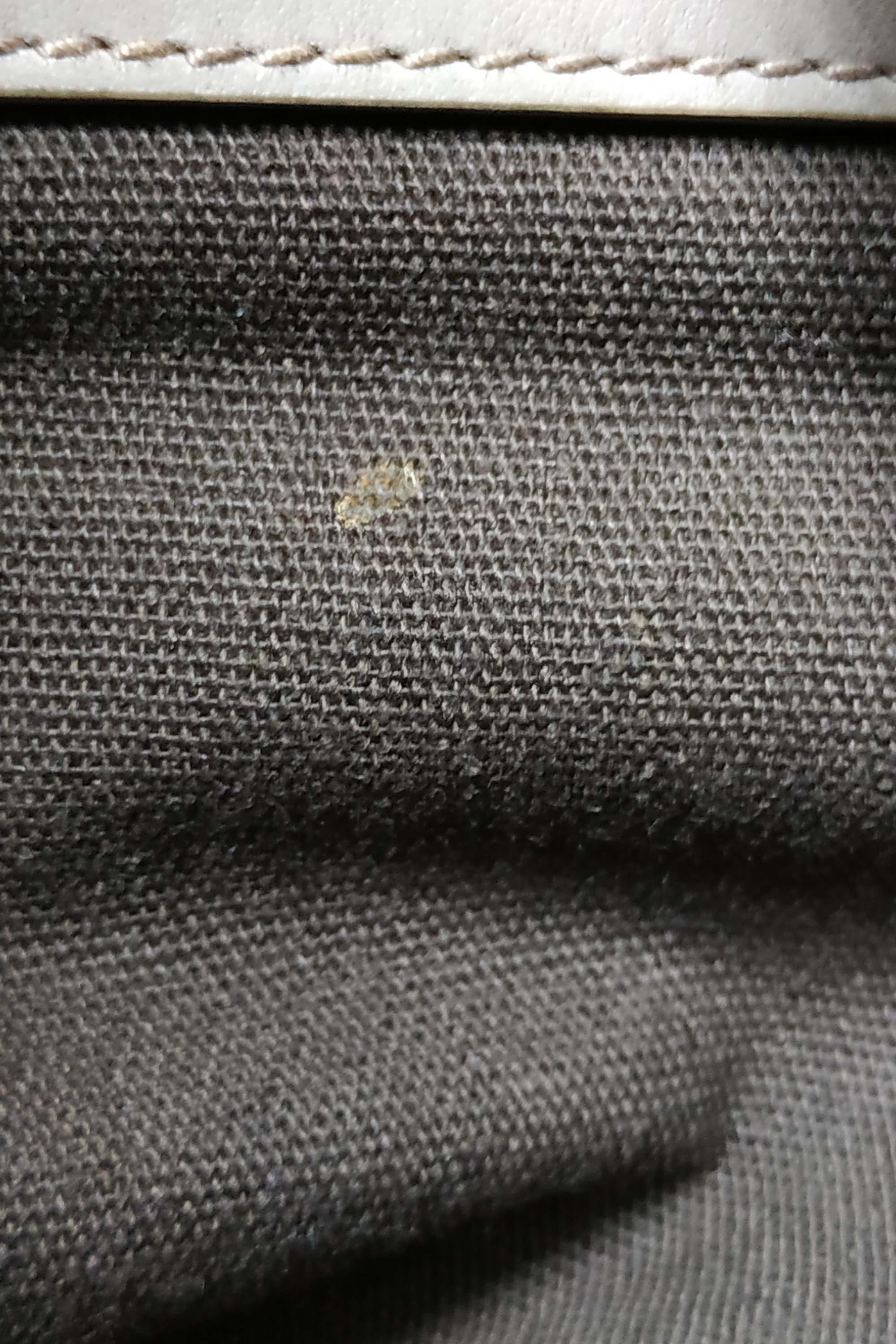 Vitello Soft Shopping Tote Pomice
