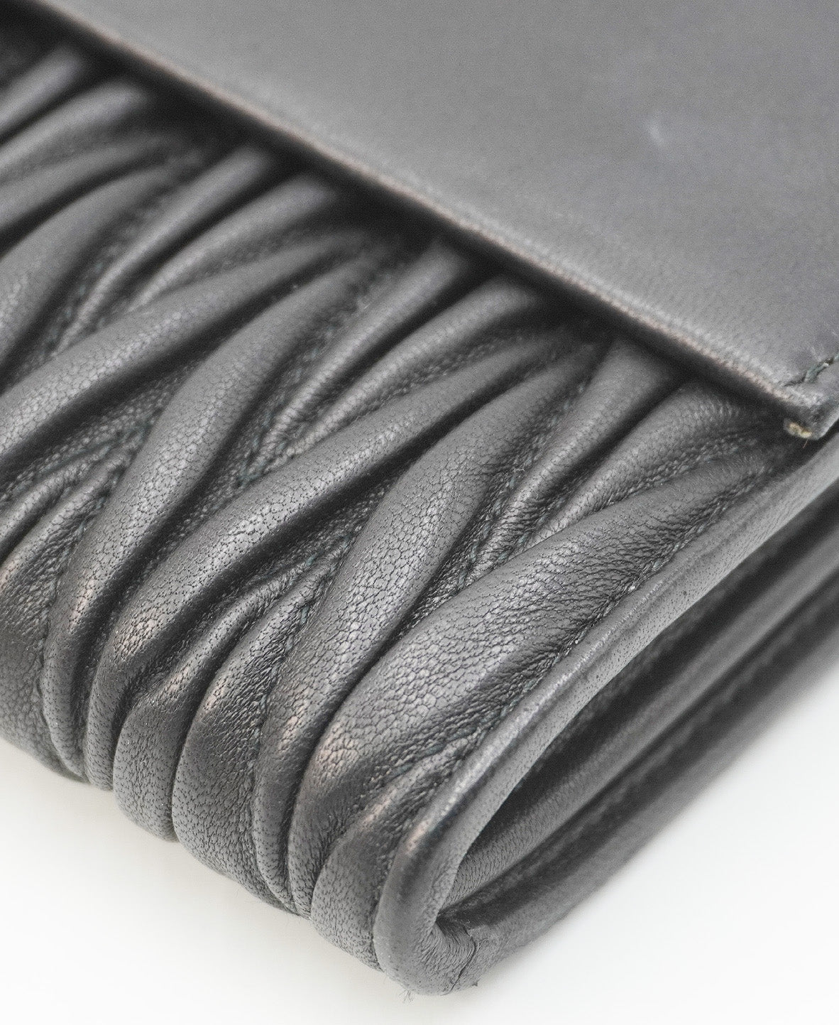 Matelasse Leather Flap Compact Wallet Black