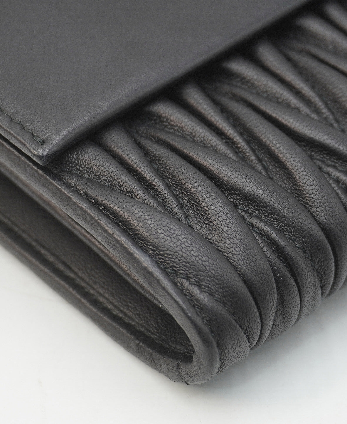 Matelasse Leather Flap Compact Wallet Black