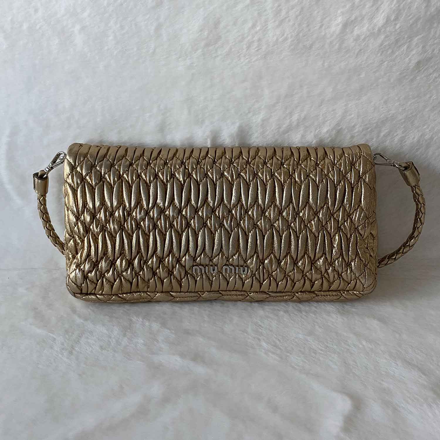 Miu Miu Crystal Embellished MatelassÃƒÆ’Ã‚Â© Shoulder Bag