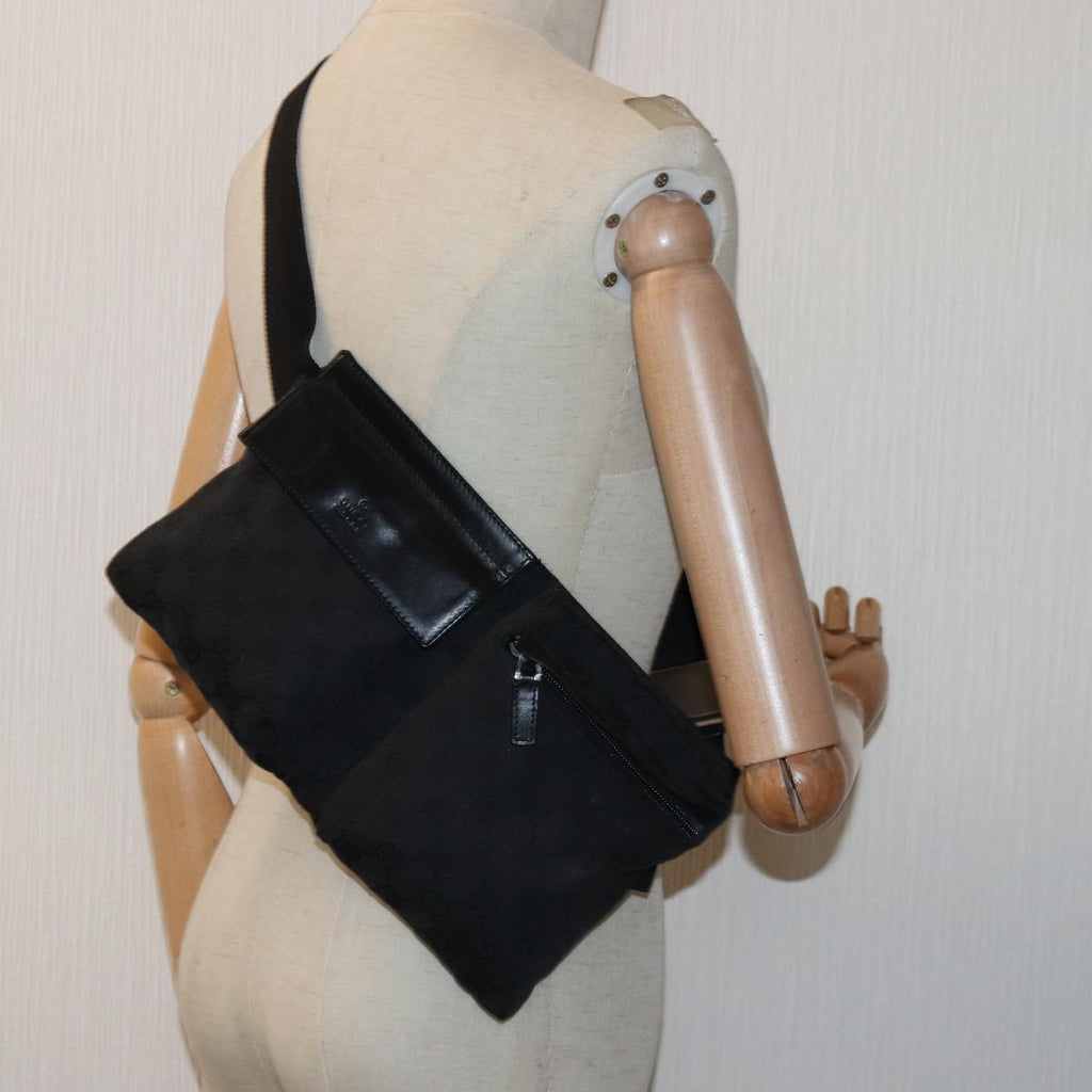 GUCCI GG Canvas Waist bag Black 28566 mr292