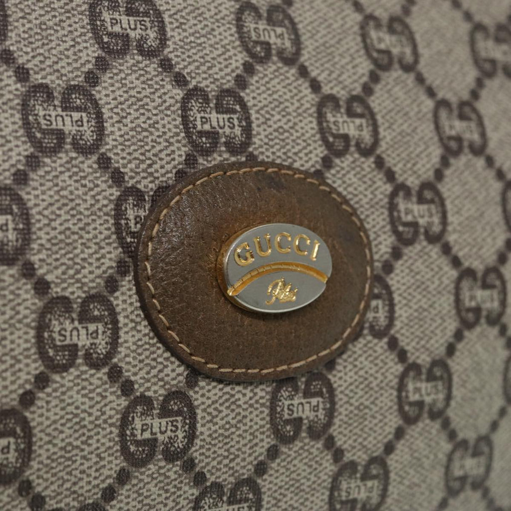 GUCCI GG Plus Supreme Clutch Bag PVC Beige mr376