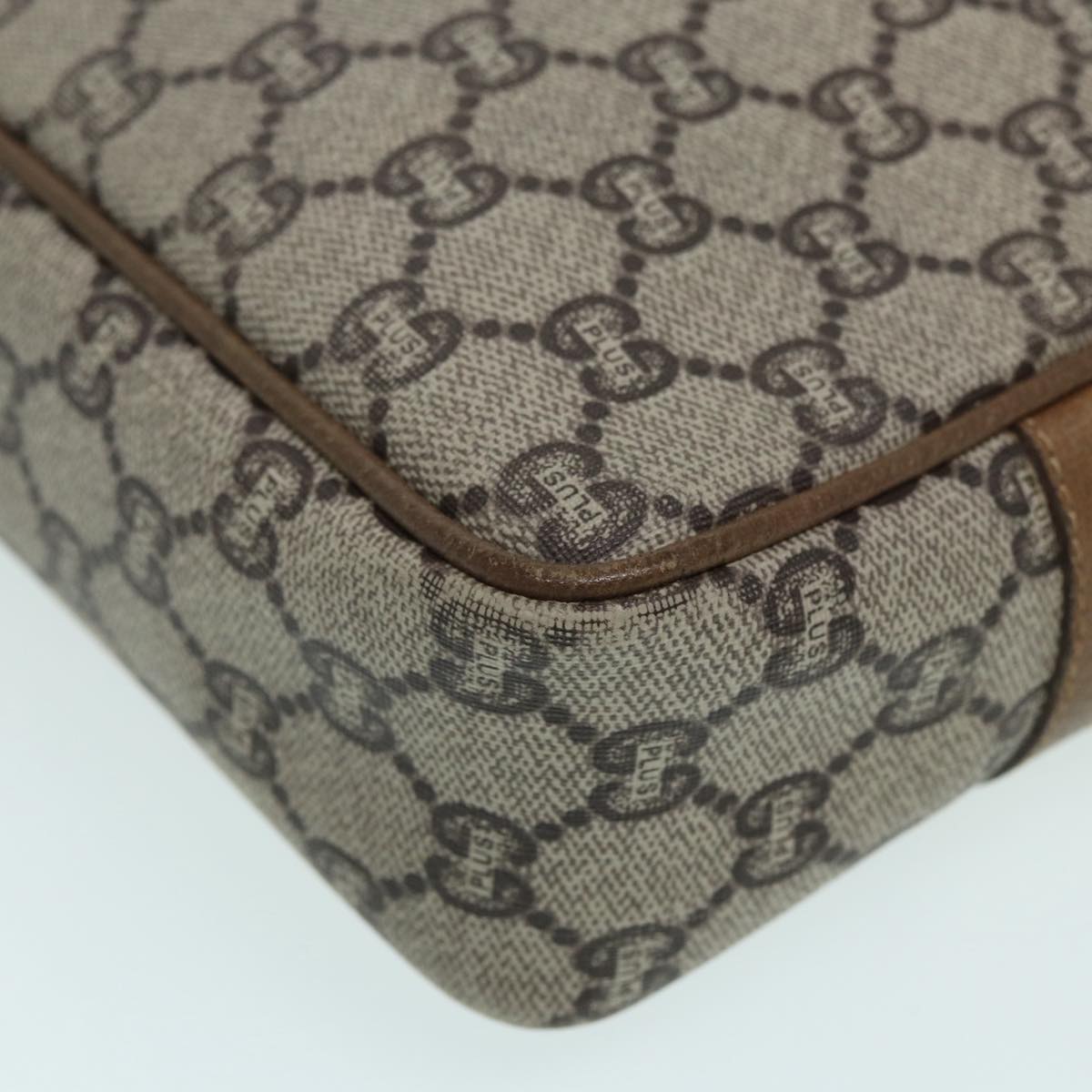 GUCCI GG Plus Supreme Clutch Bag PVC Beige mr376