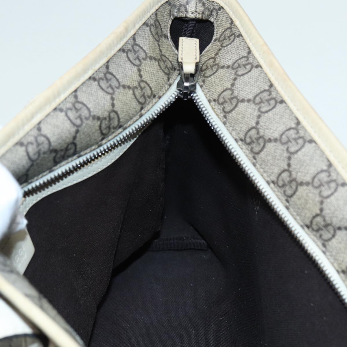 GUCCI GG Supreme Hand Bag PVC Leather Beige 211138 mr392