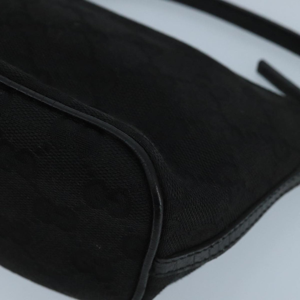 GUCCI GG Canvas Accessory Pouch Black 07198 mr685