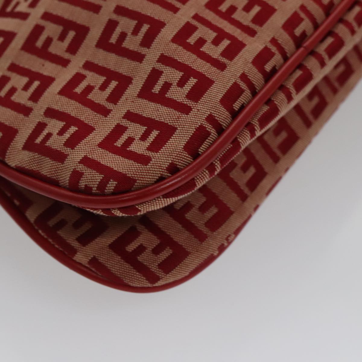 FENDI Zucchino Canvas Shoulder Bag Red Gold mr834A
