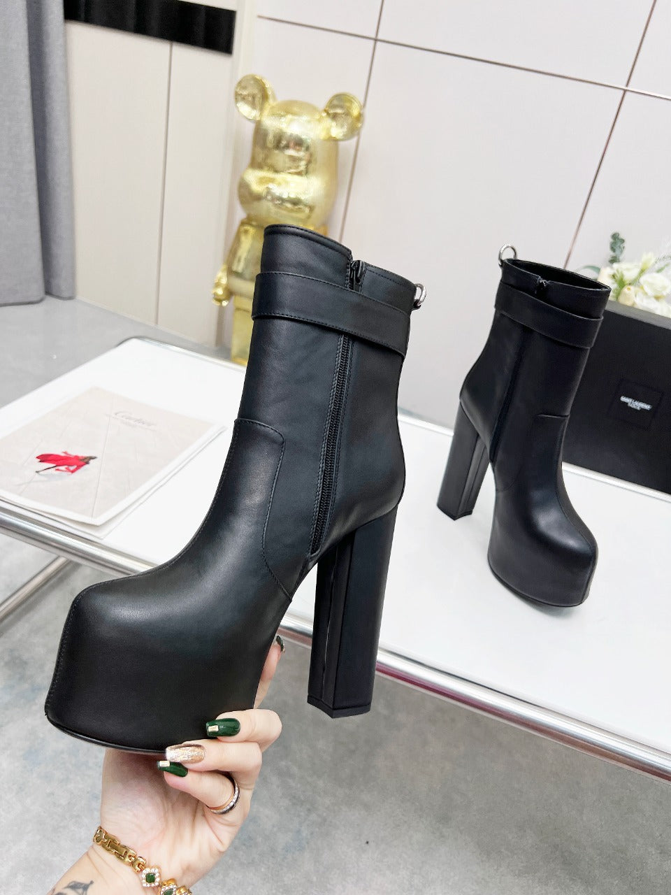 Luxury Shoes Sandals - SL - 501