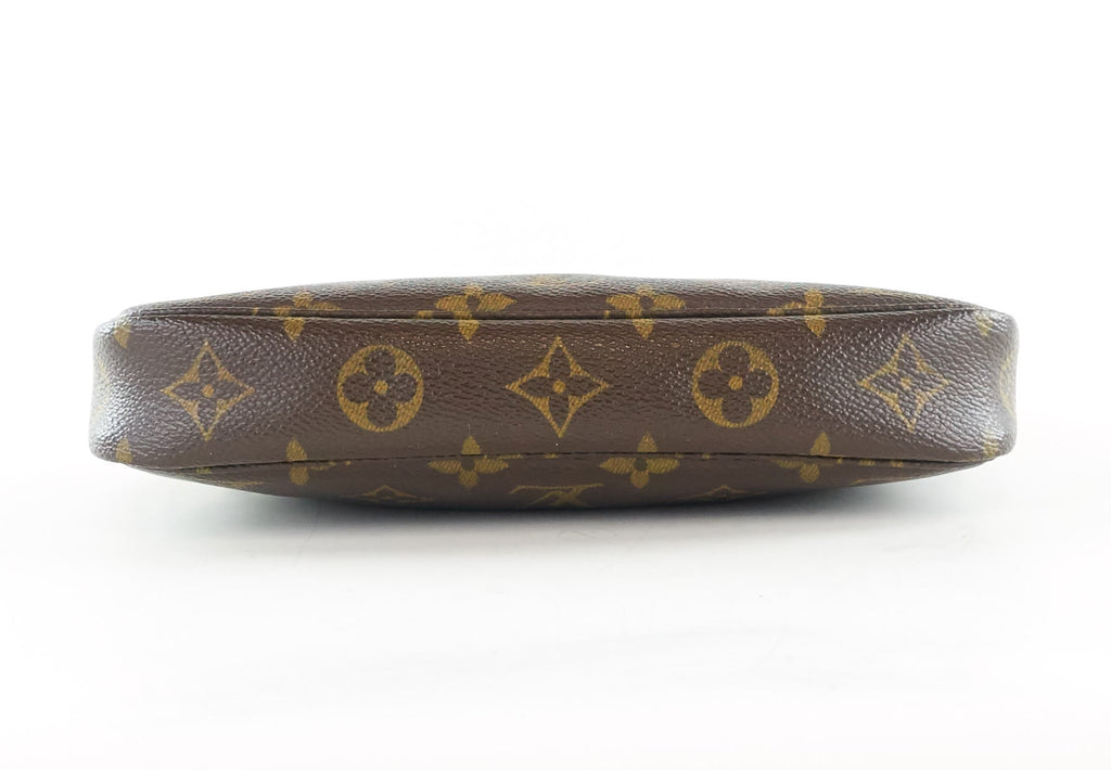 Louis Vuitto Pochette Accessoires Evening Bag