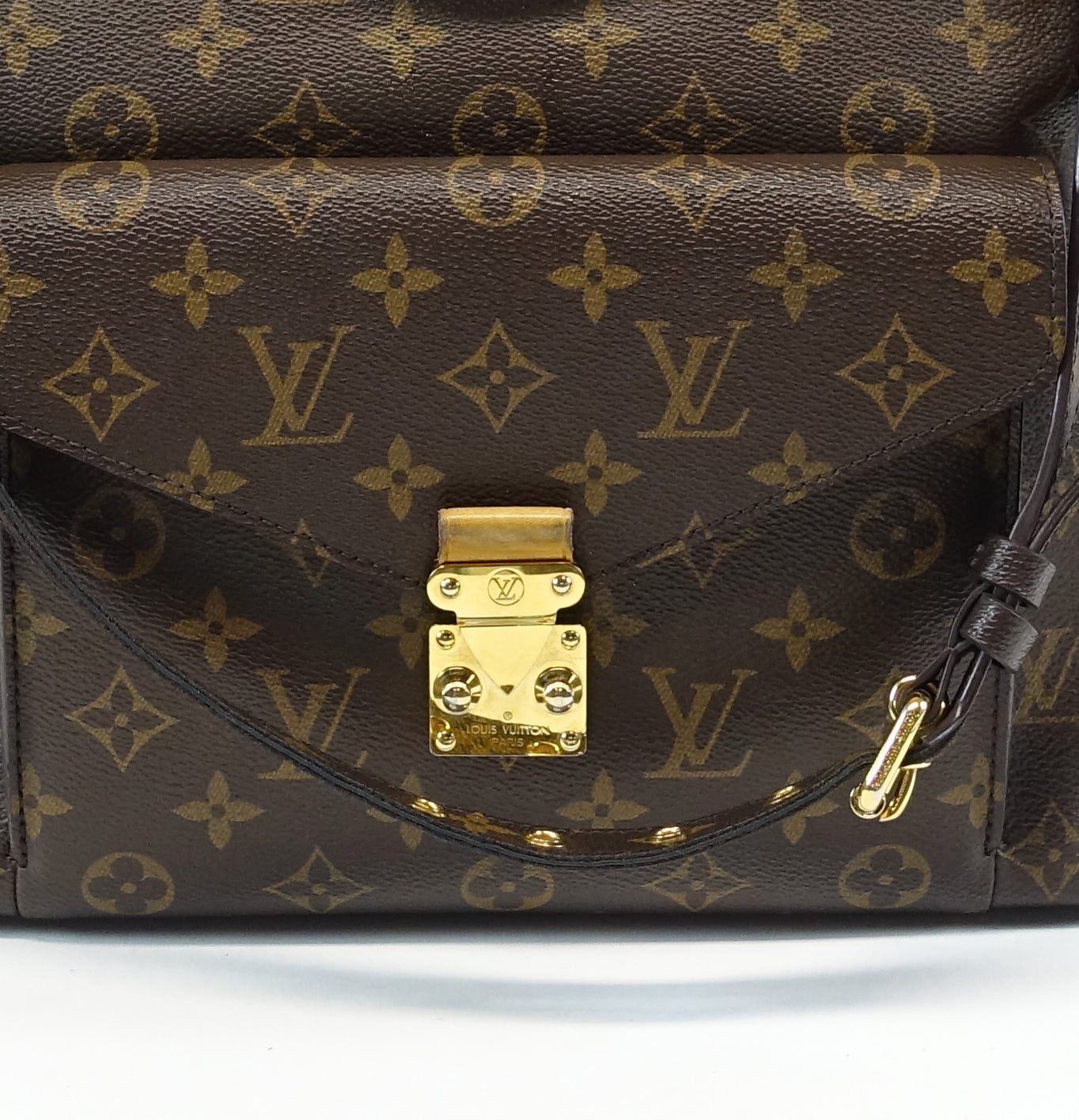 Louis Vuitto Metis Hobo Handbag