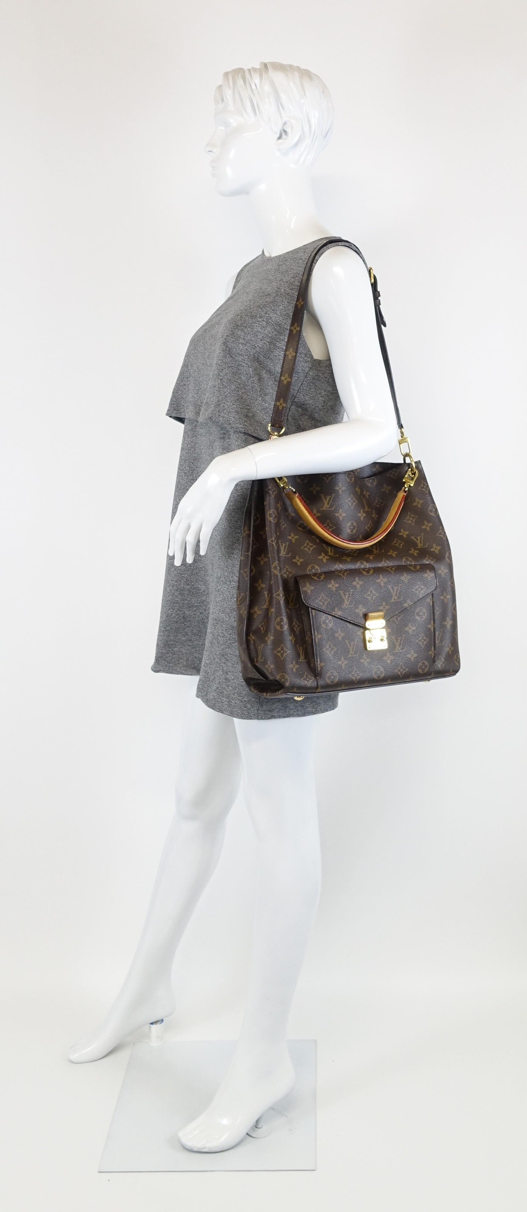 Louis Vuitto Metis Monogram Canvas Hobo Bag