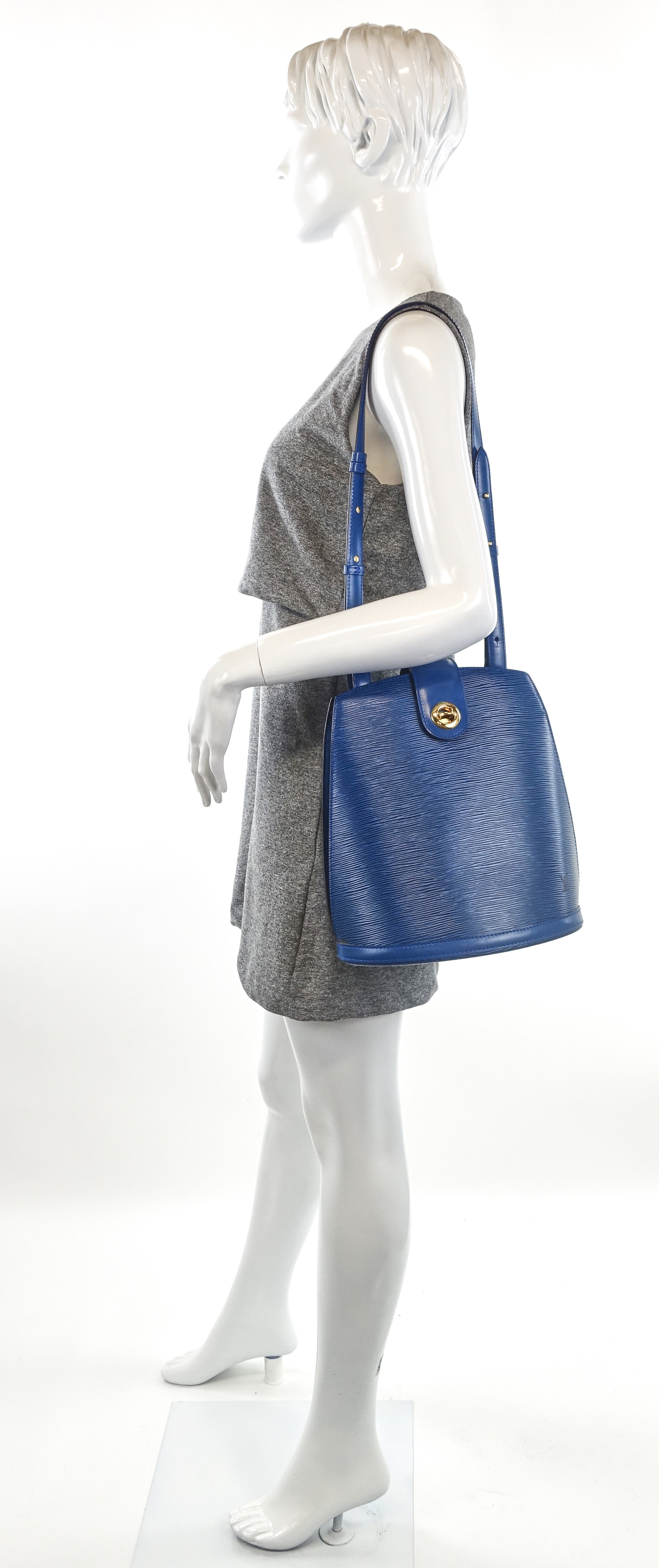 Louis Vuitto Cluny Shoulder Bag